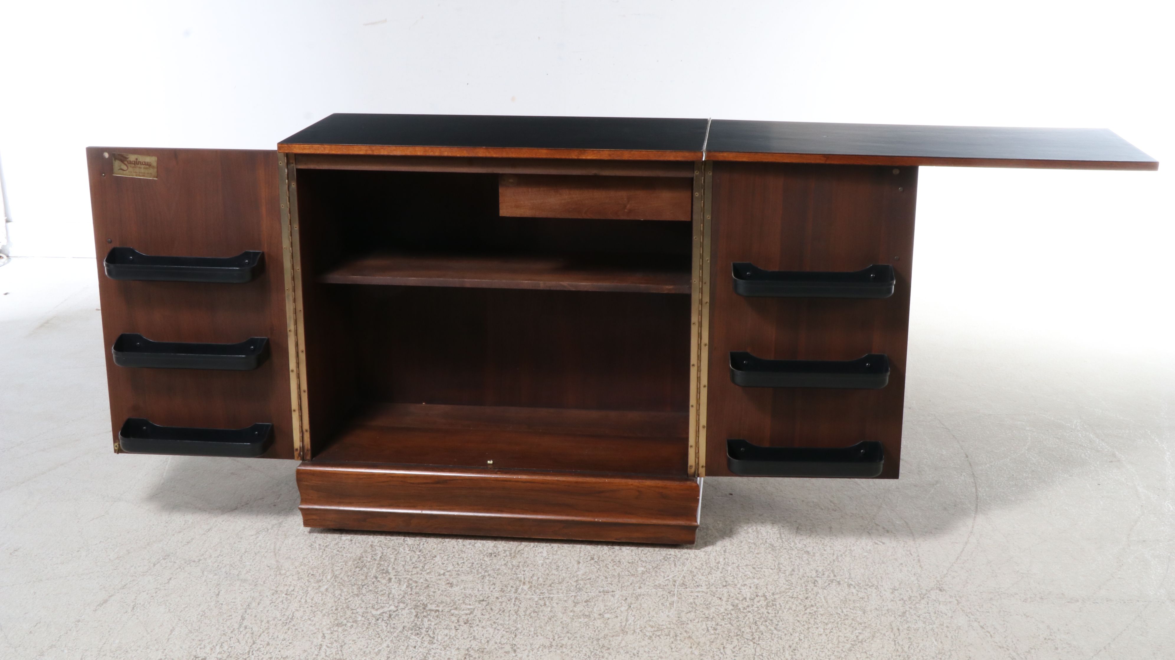 Saginaw Furniture Mid Century Modern Walnut Expandable Buffet