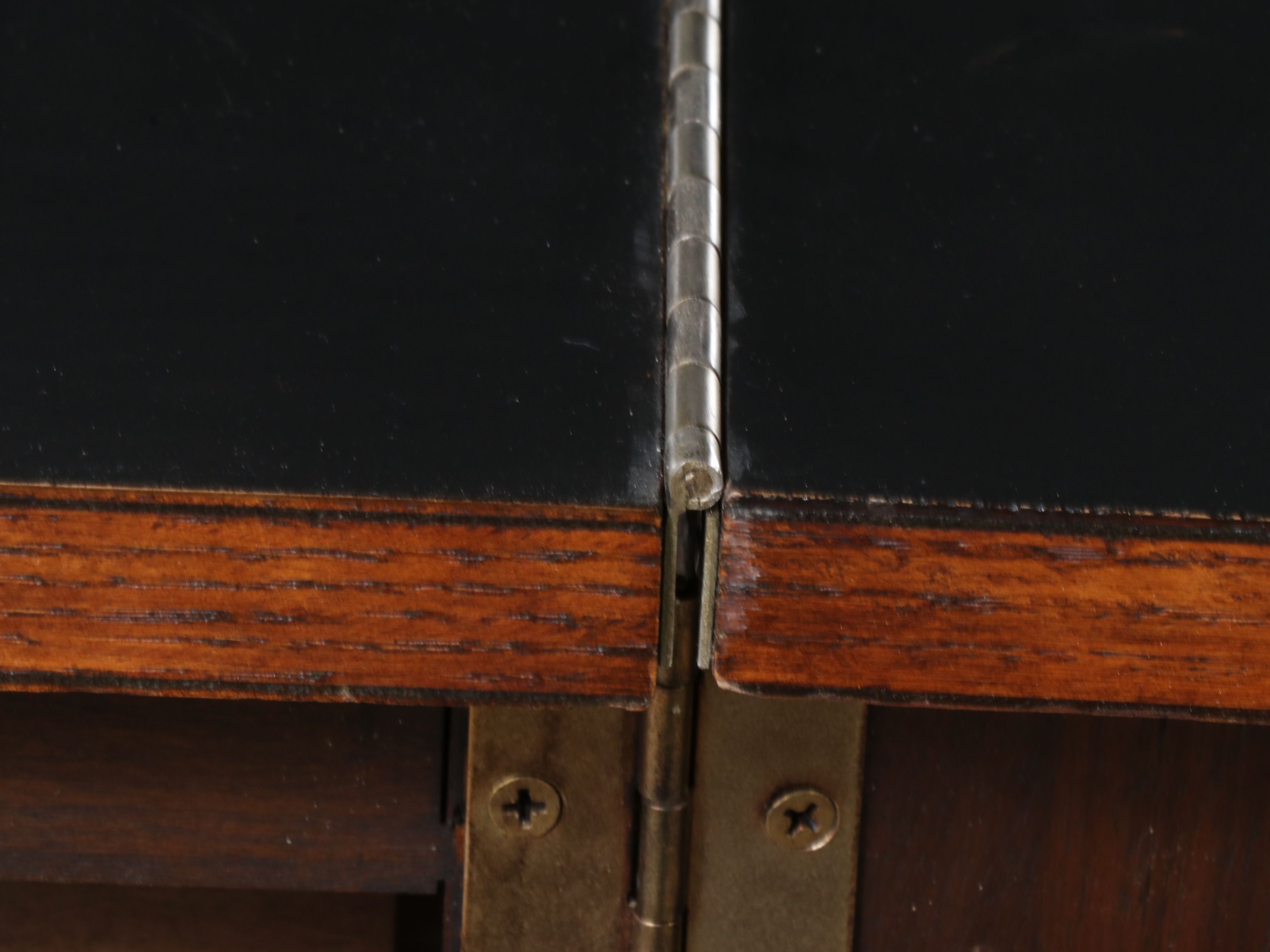 Saginaw Furniture Mid Century Modern Walnut Expandable Buffet