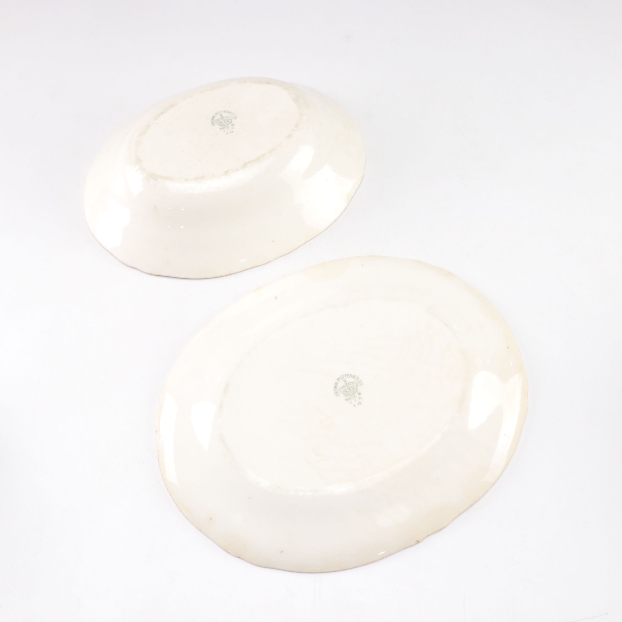 Porcelain Plates, Teapot & Serveware, Mid-20th Century