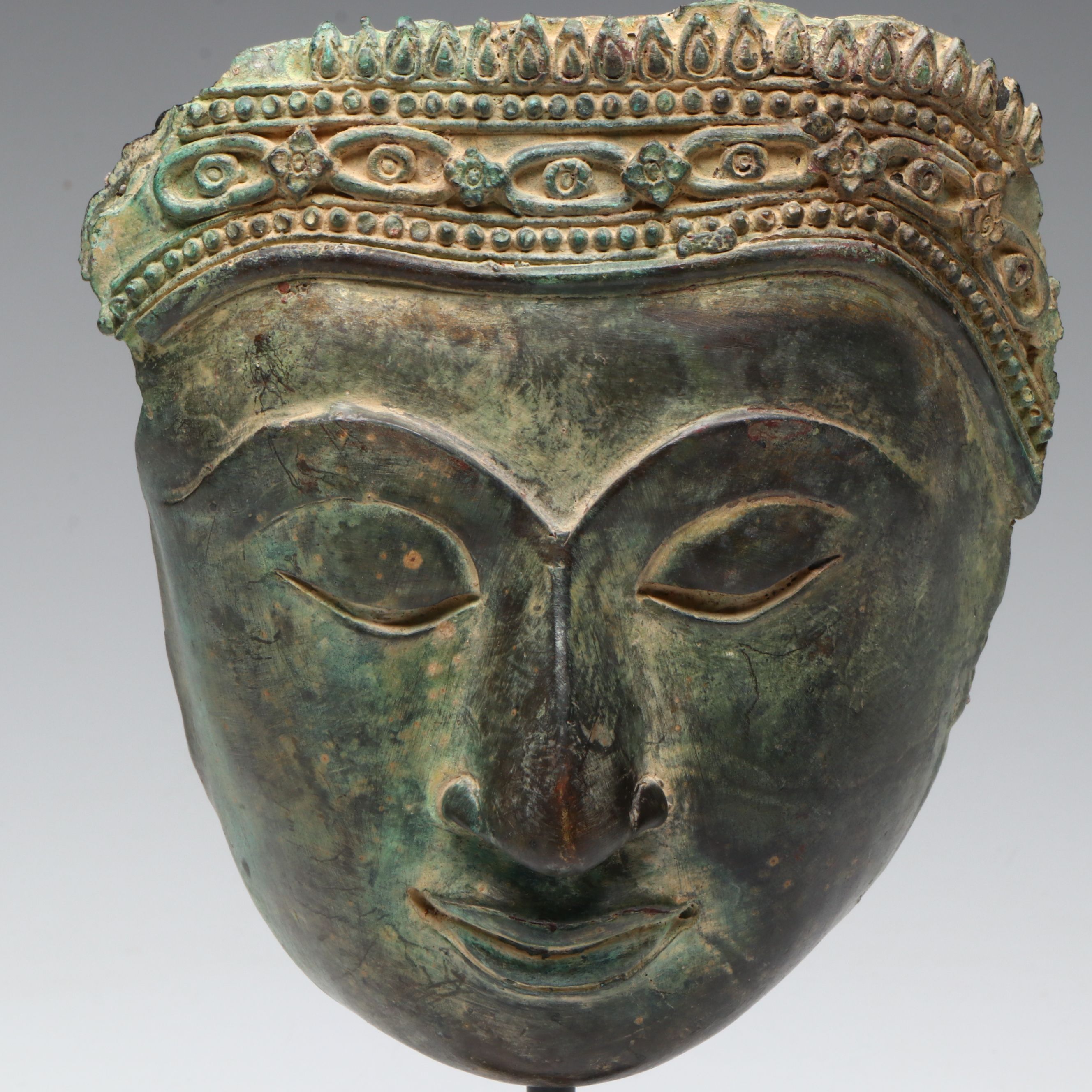 Thai Bronze Serene Head of Buddha, Circa 20th Century