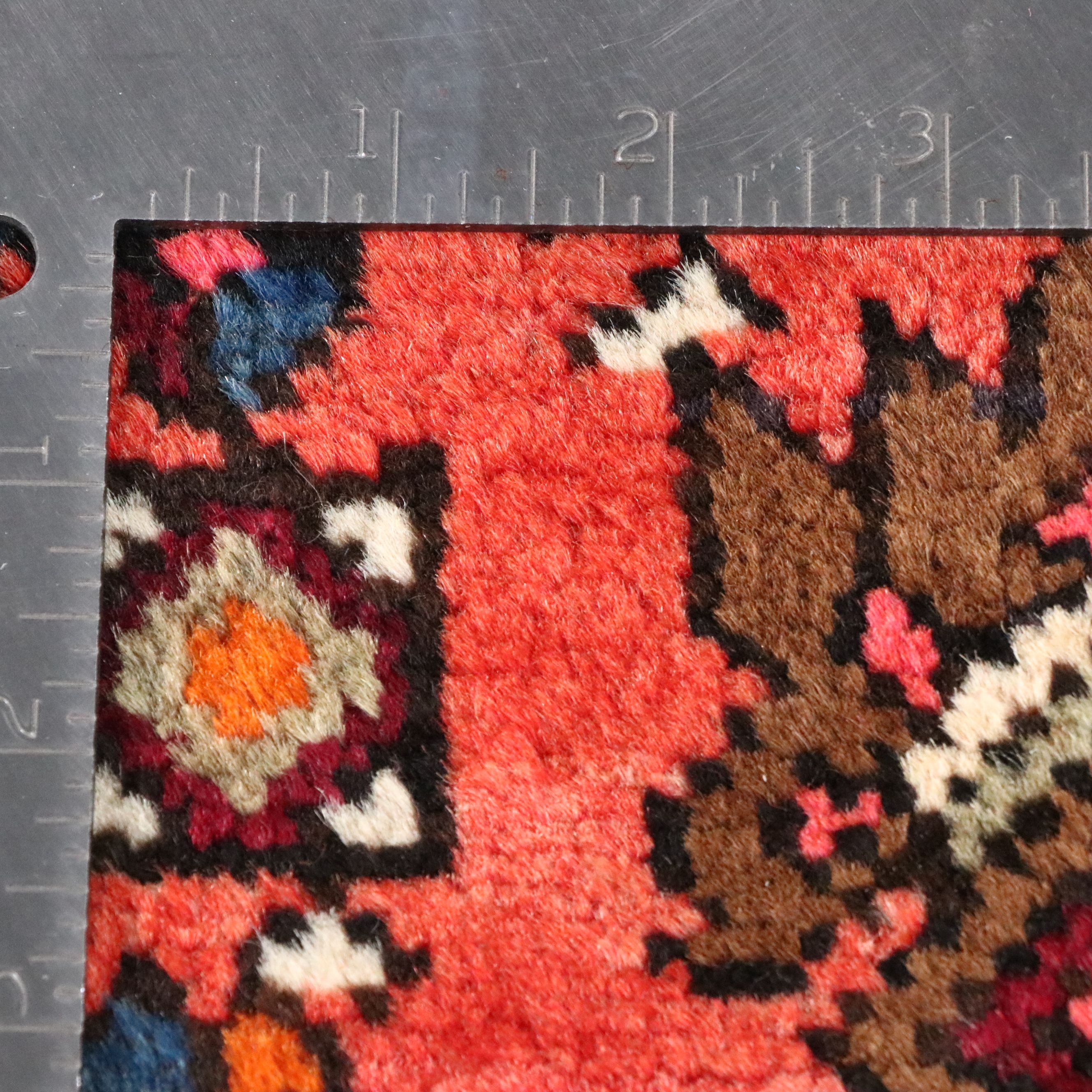 4'3 x 6'8 Hand-Knotted Persian Hamadan Area Rug