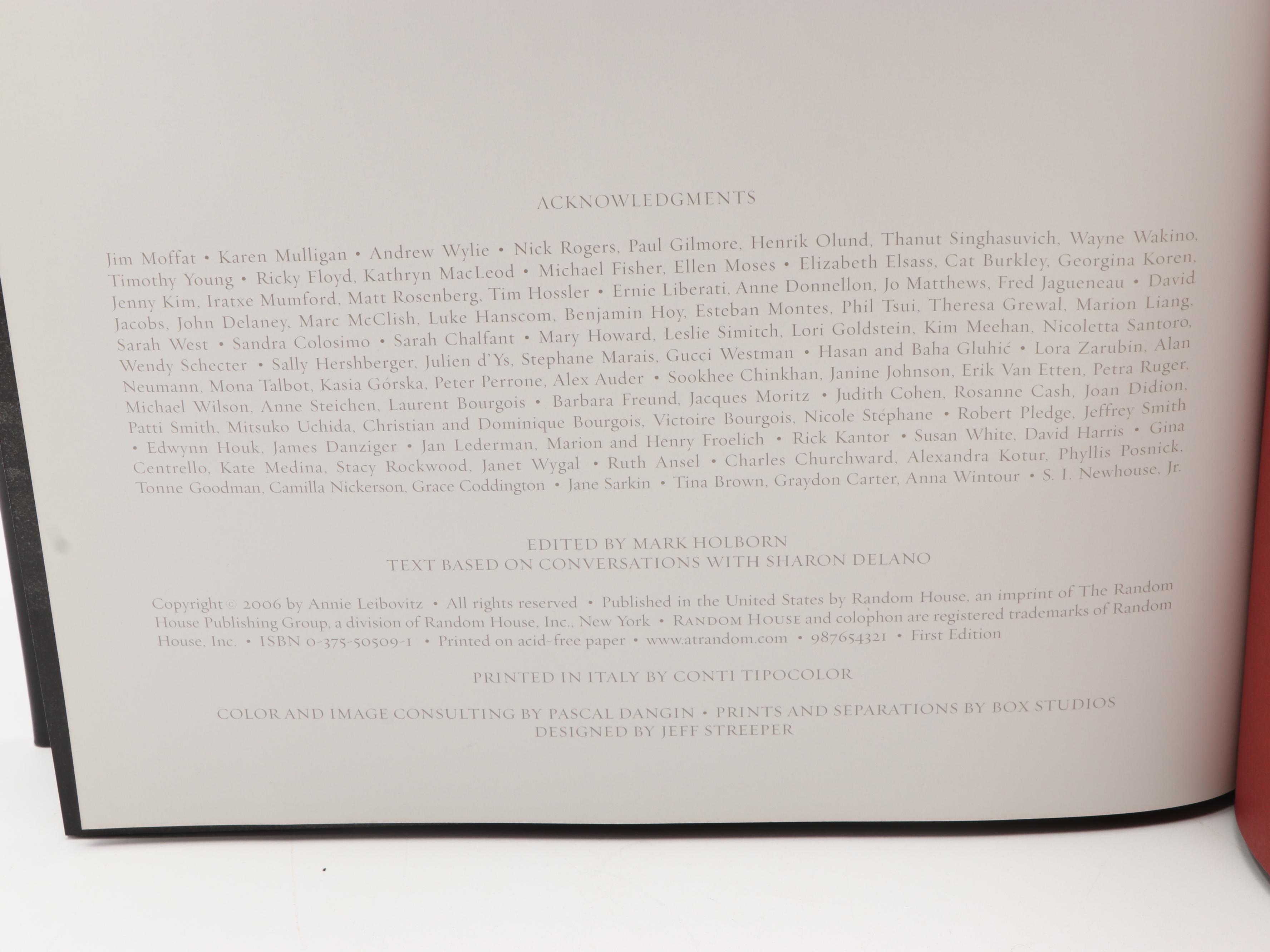 First Edition "Annie Leibovitz: A Photographer's Life" with More Art Books