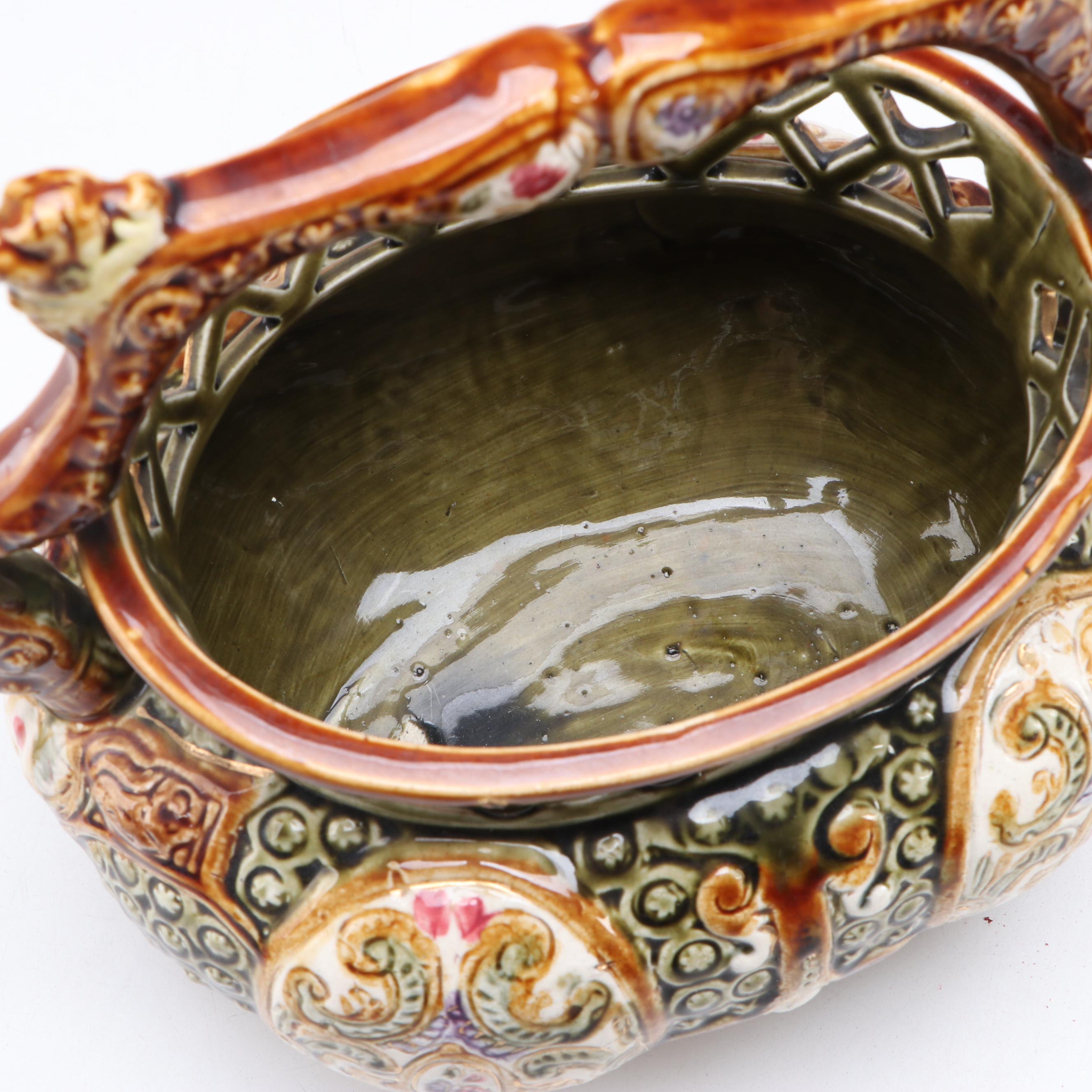 Alhambrian Majolica Hand-Painted Ceramic Basket