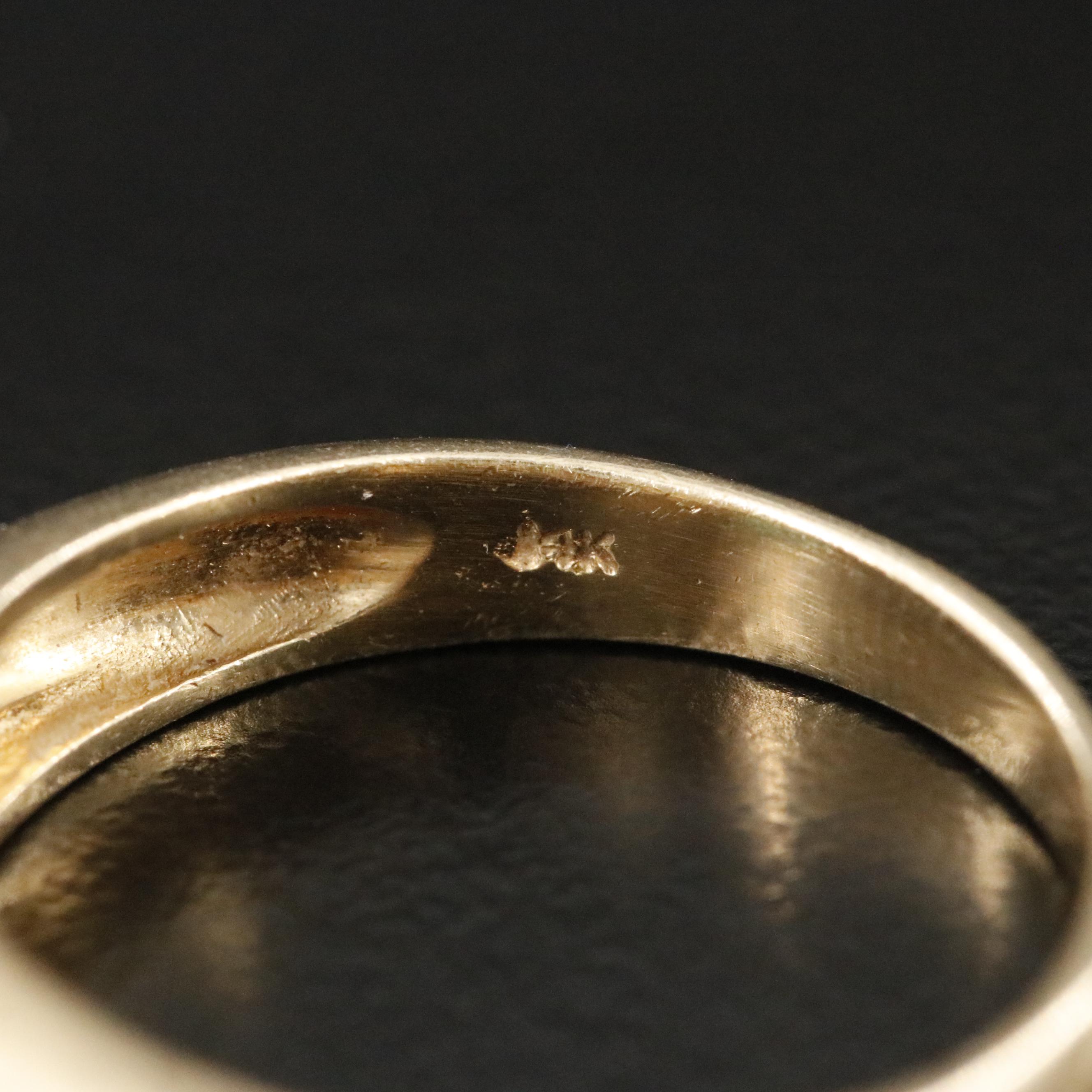 14K Emerald East-West Set Band