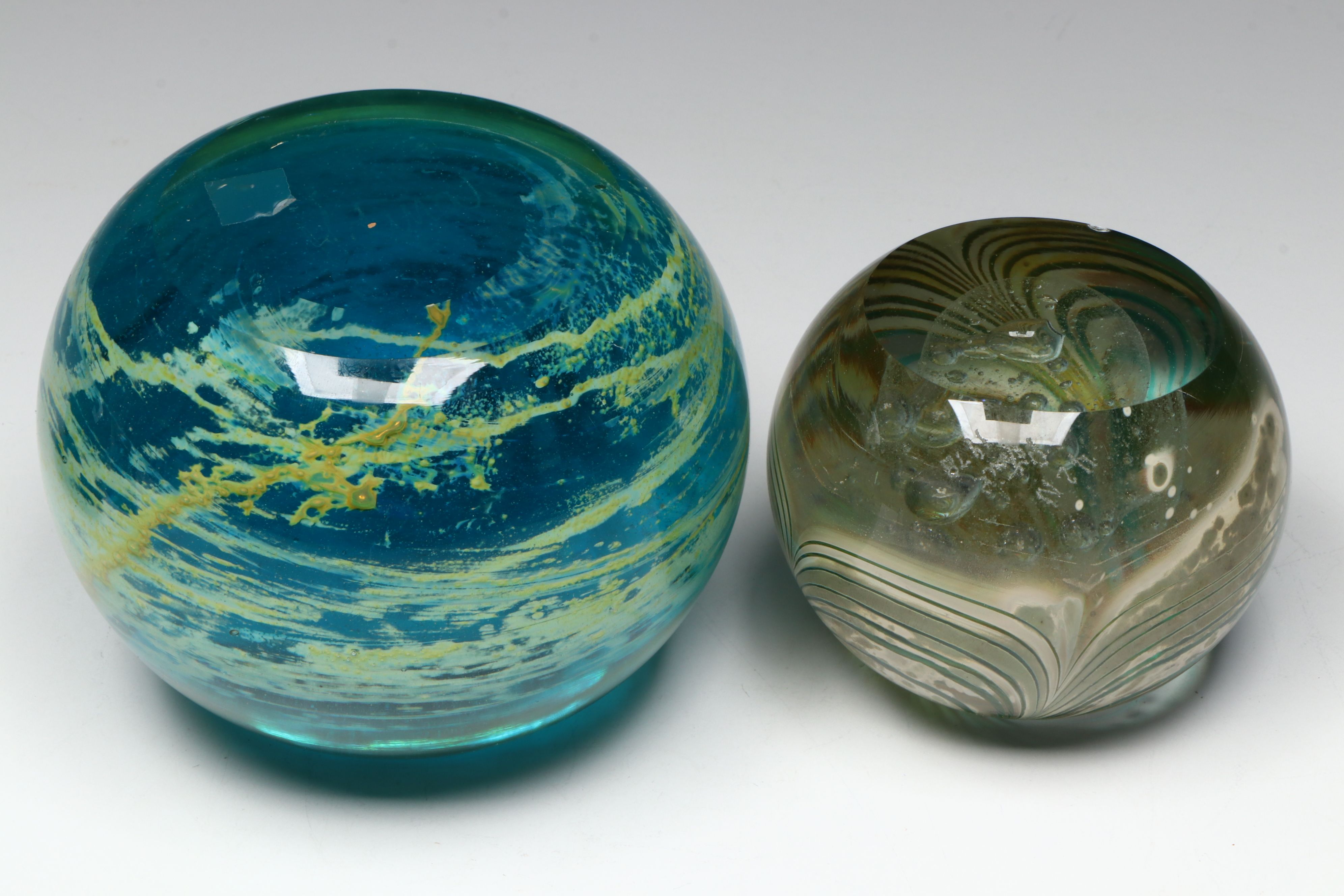 Mdina, Dynasty Gallery Mini Butterfly and Other Glass Paperweights