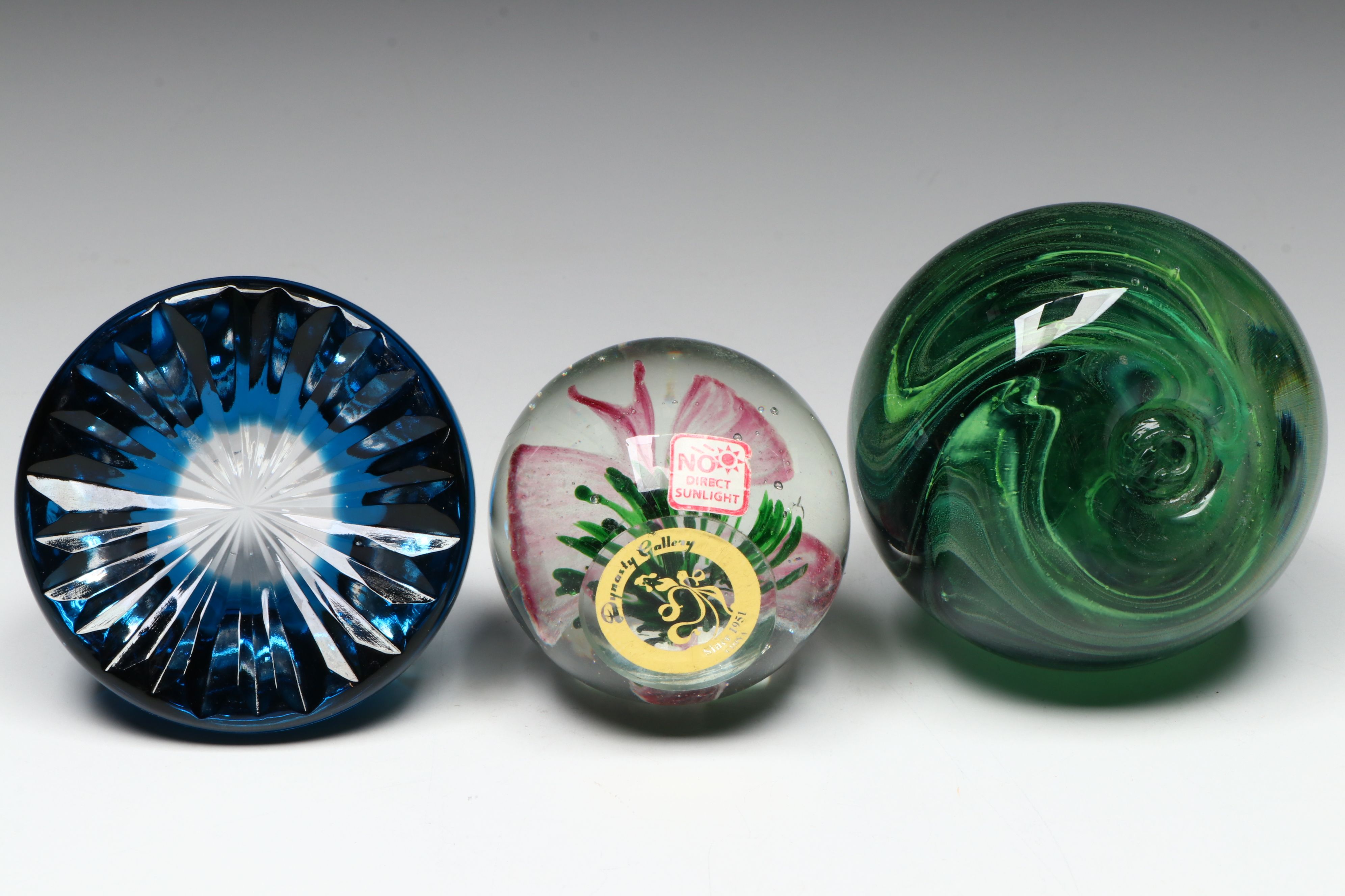 Mdina, Dynasty Gallery Mini Butterfly and Other Glass Paperweights