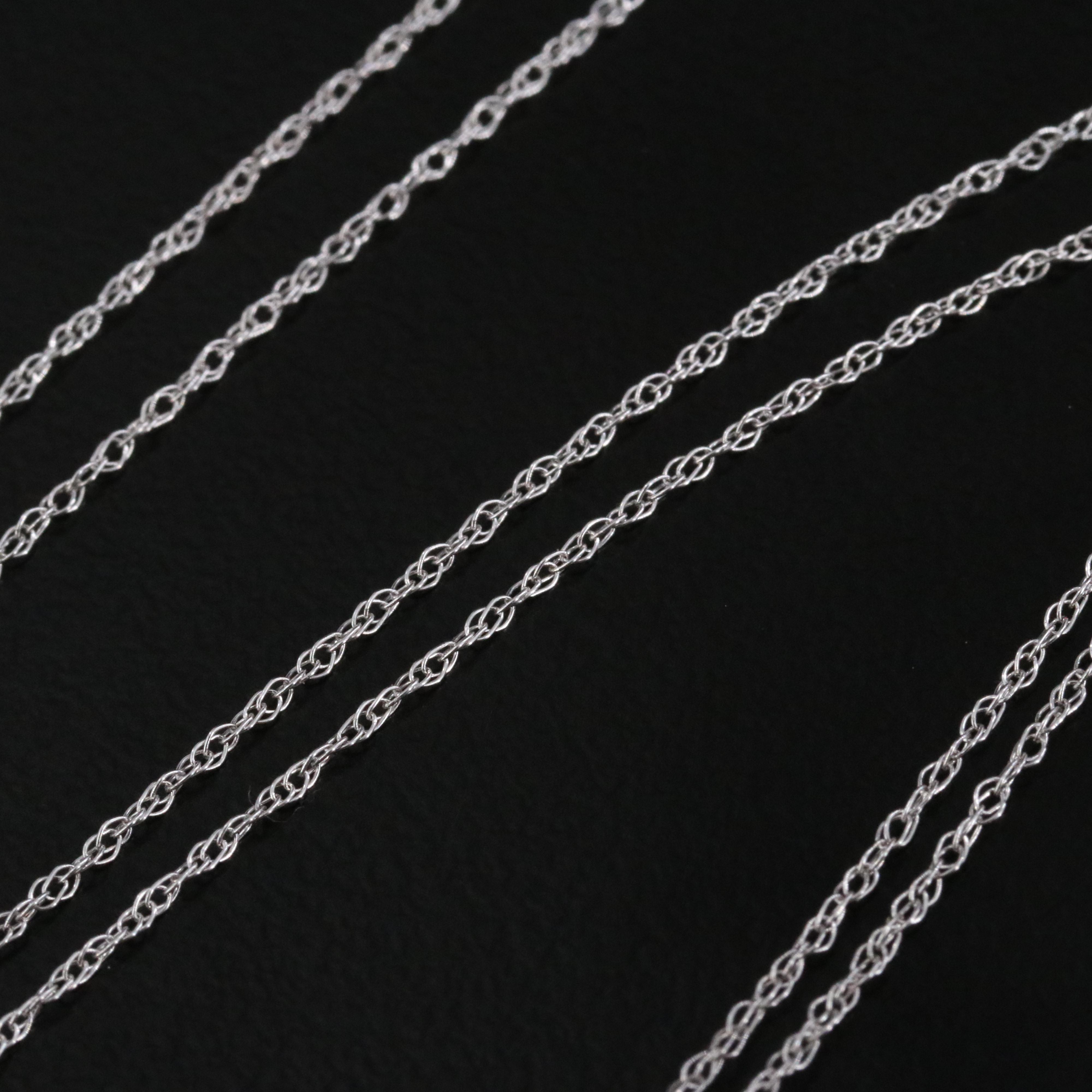 10K 0.26 CTW Diamond Cross Necklace