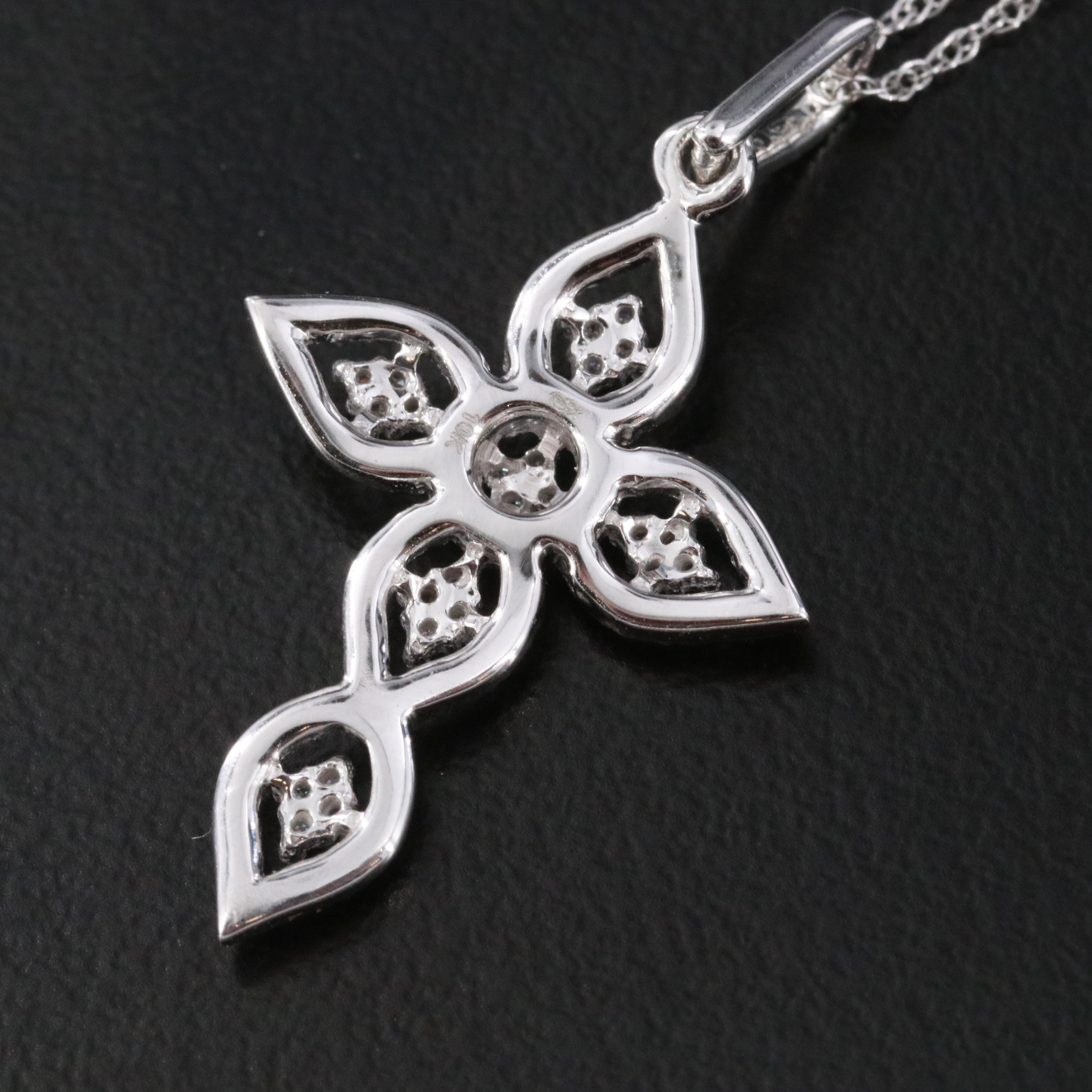 10K 0.26 CTW Diamond Cross Necklace