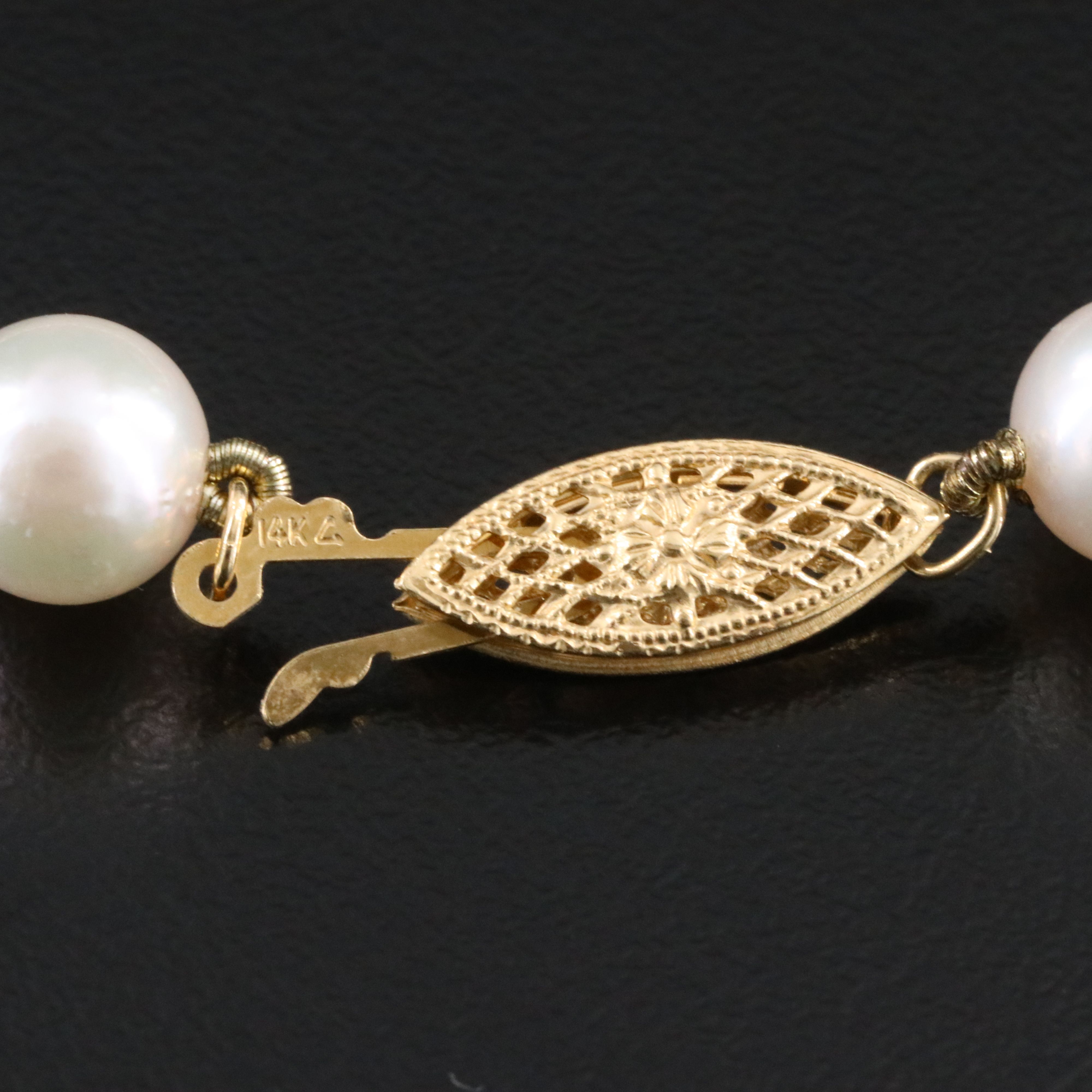 Pearl Necklace with 14K Clasp