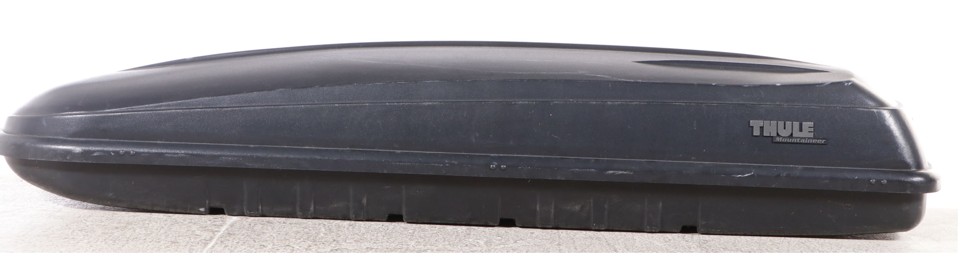 Thule Mountaineer Vehicle Rooftop Cargo Case