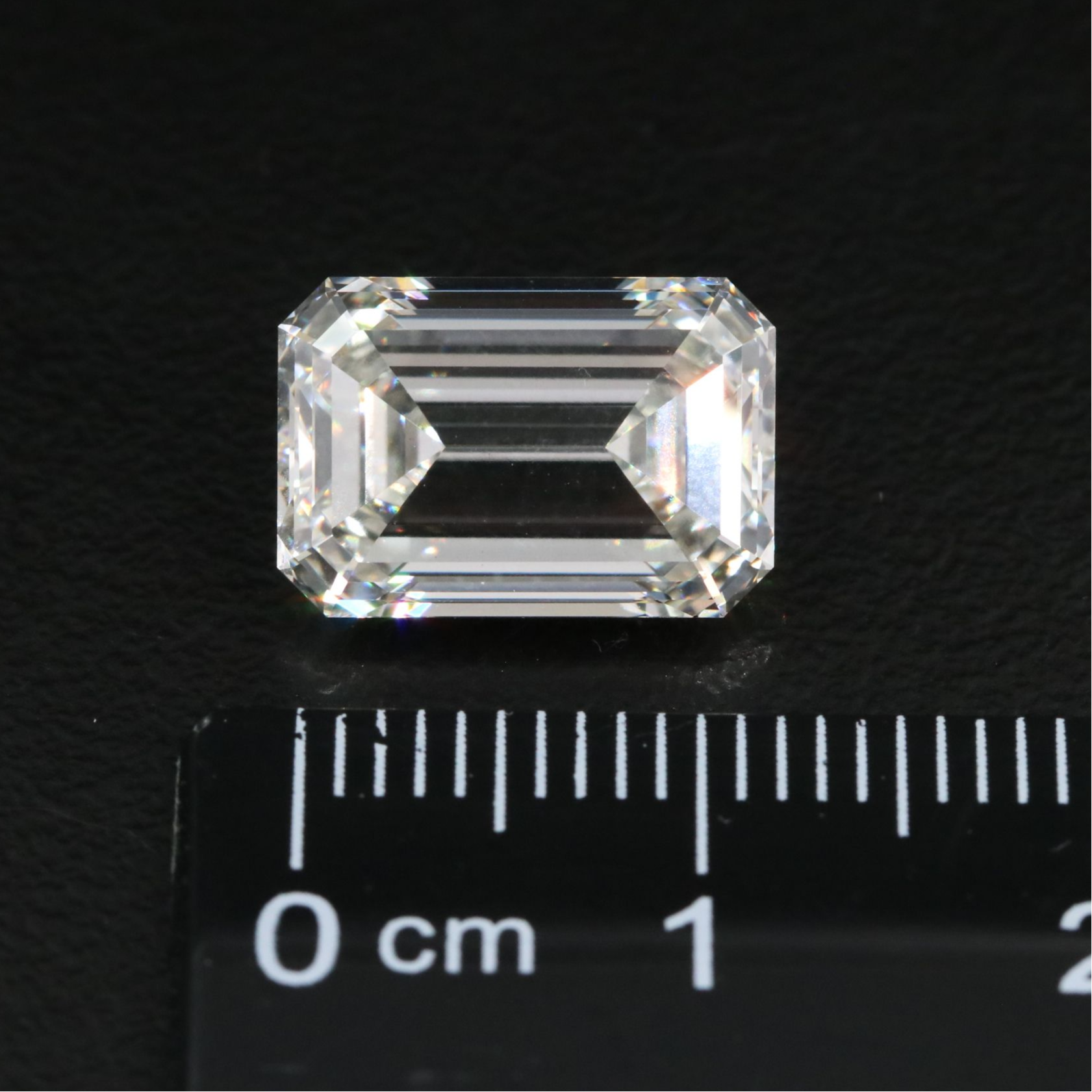 Loose 5.93 CT Lab Grown Diamond with IGI Report