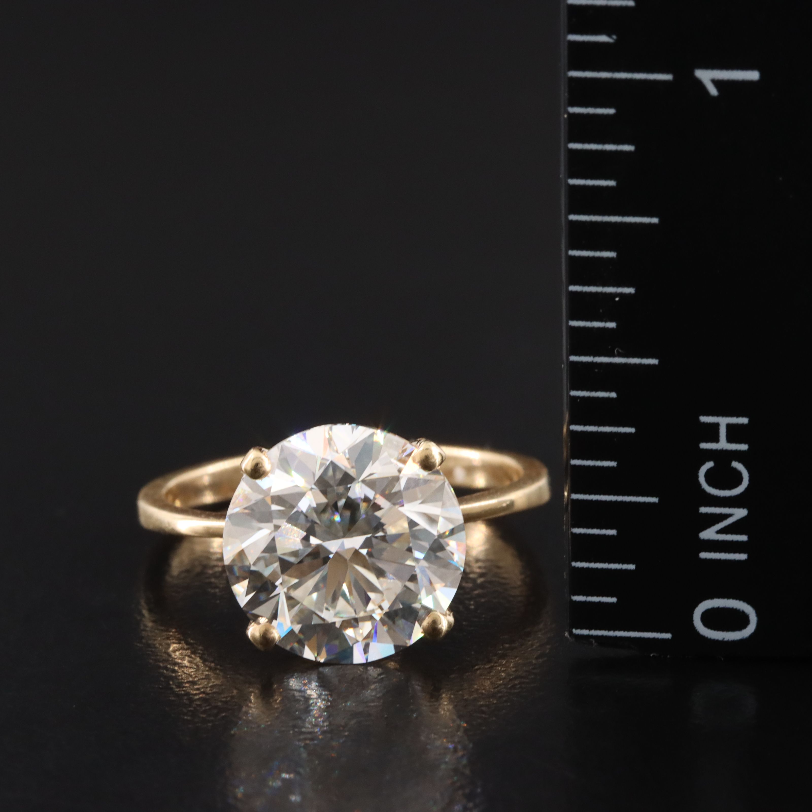 18K 4.50 CT Lab Grown Diamond Solitaire Ring with IGI Report