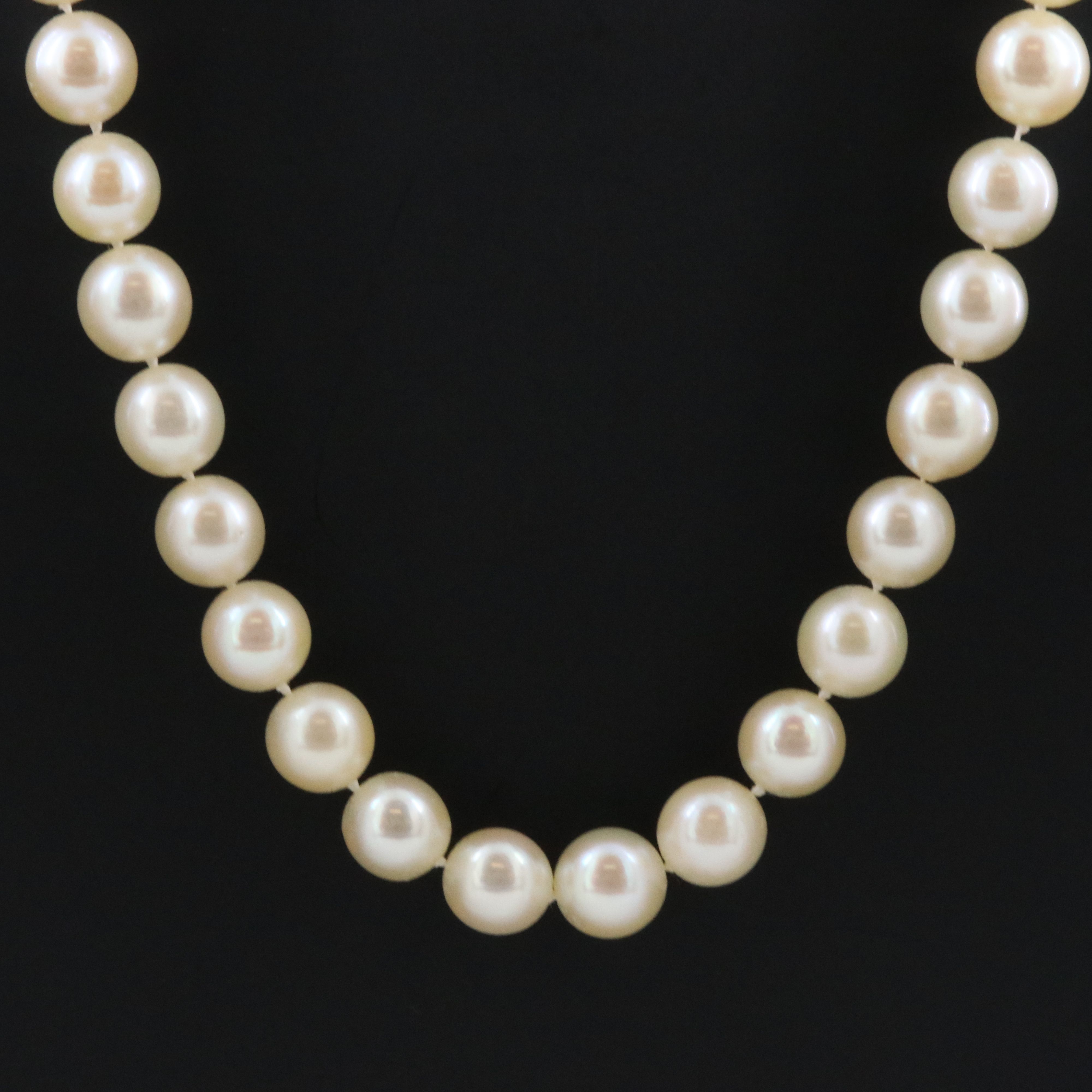 Pearl Necklace with 14K Clasp
