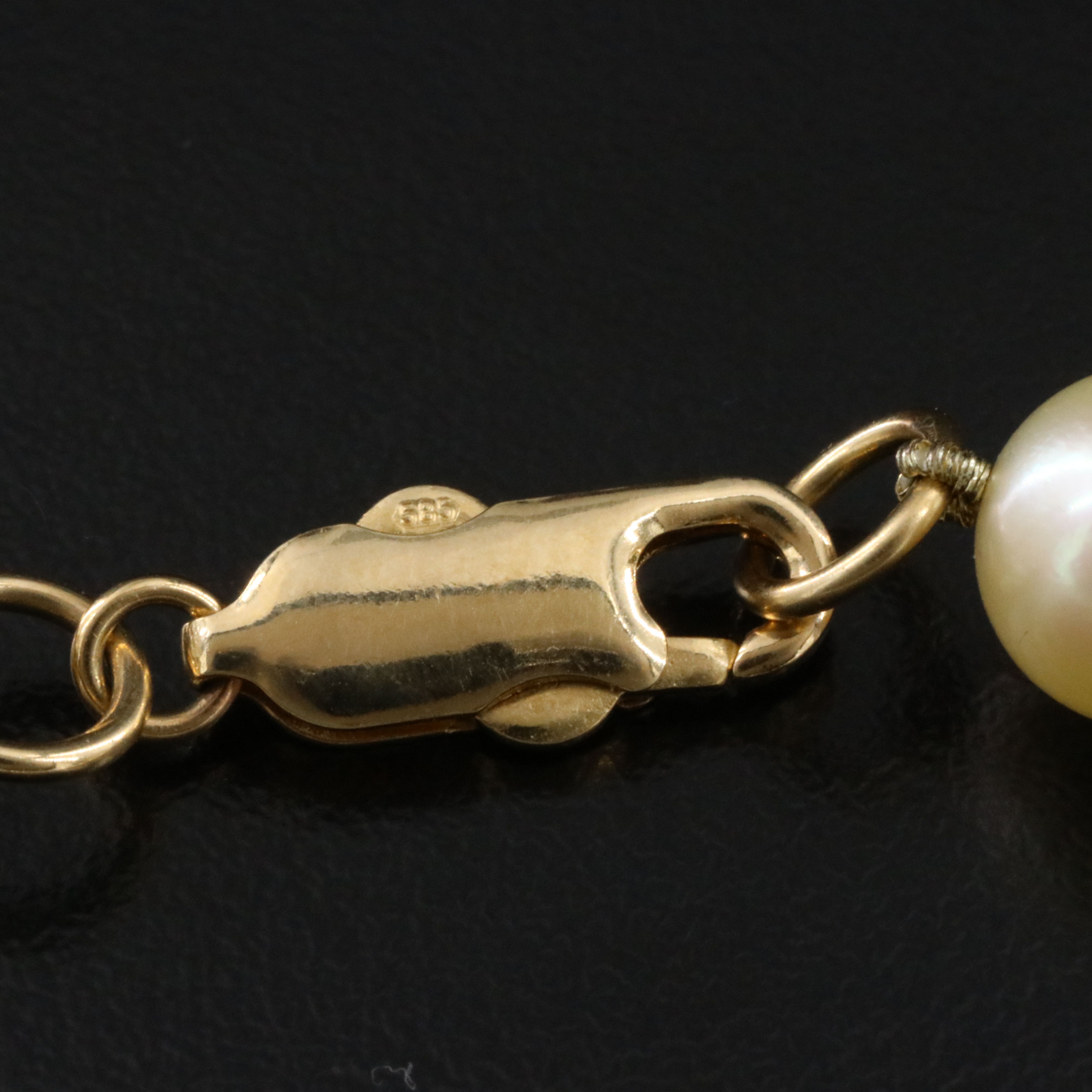 Pearl Necklace with 14K Clasp
