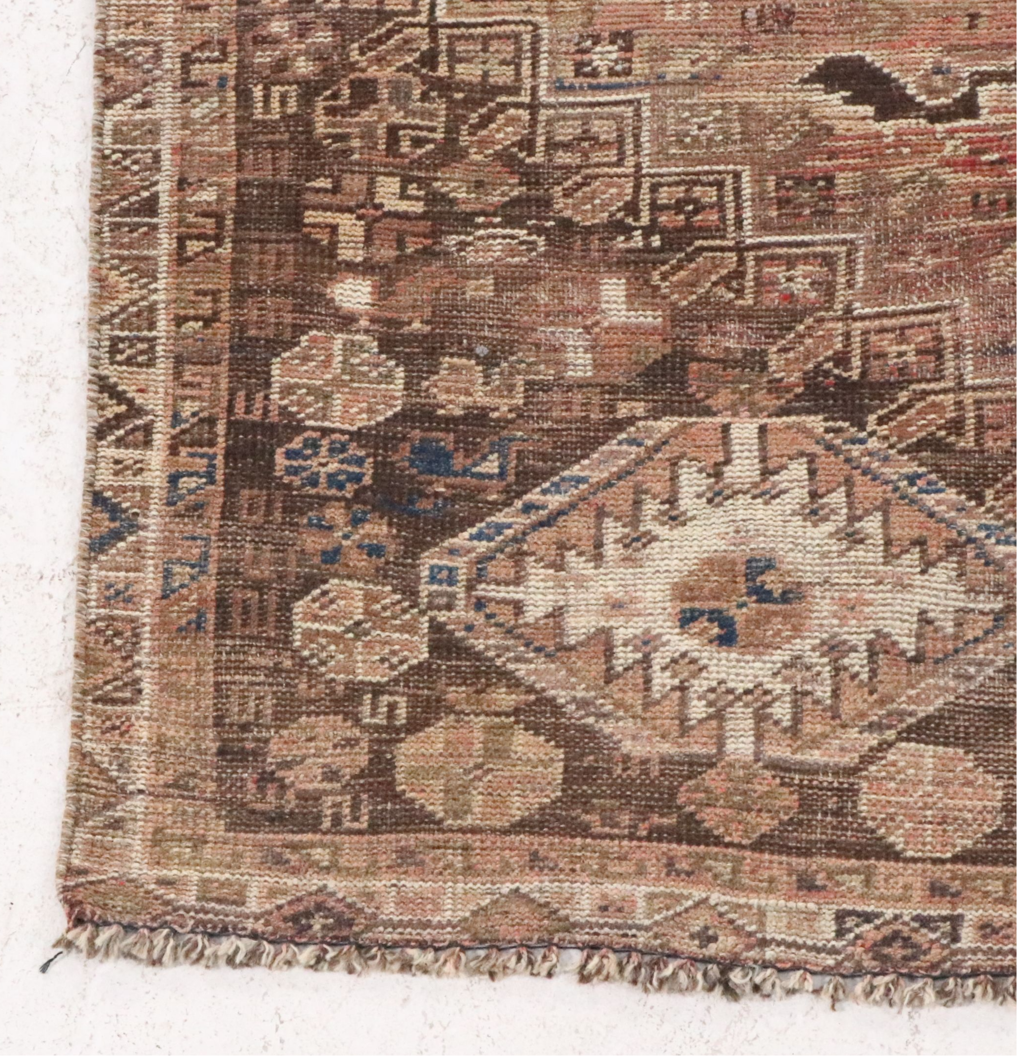 4'8 x 8' Hand-Knotted Persian Bakhshayesh Style Area Rug