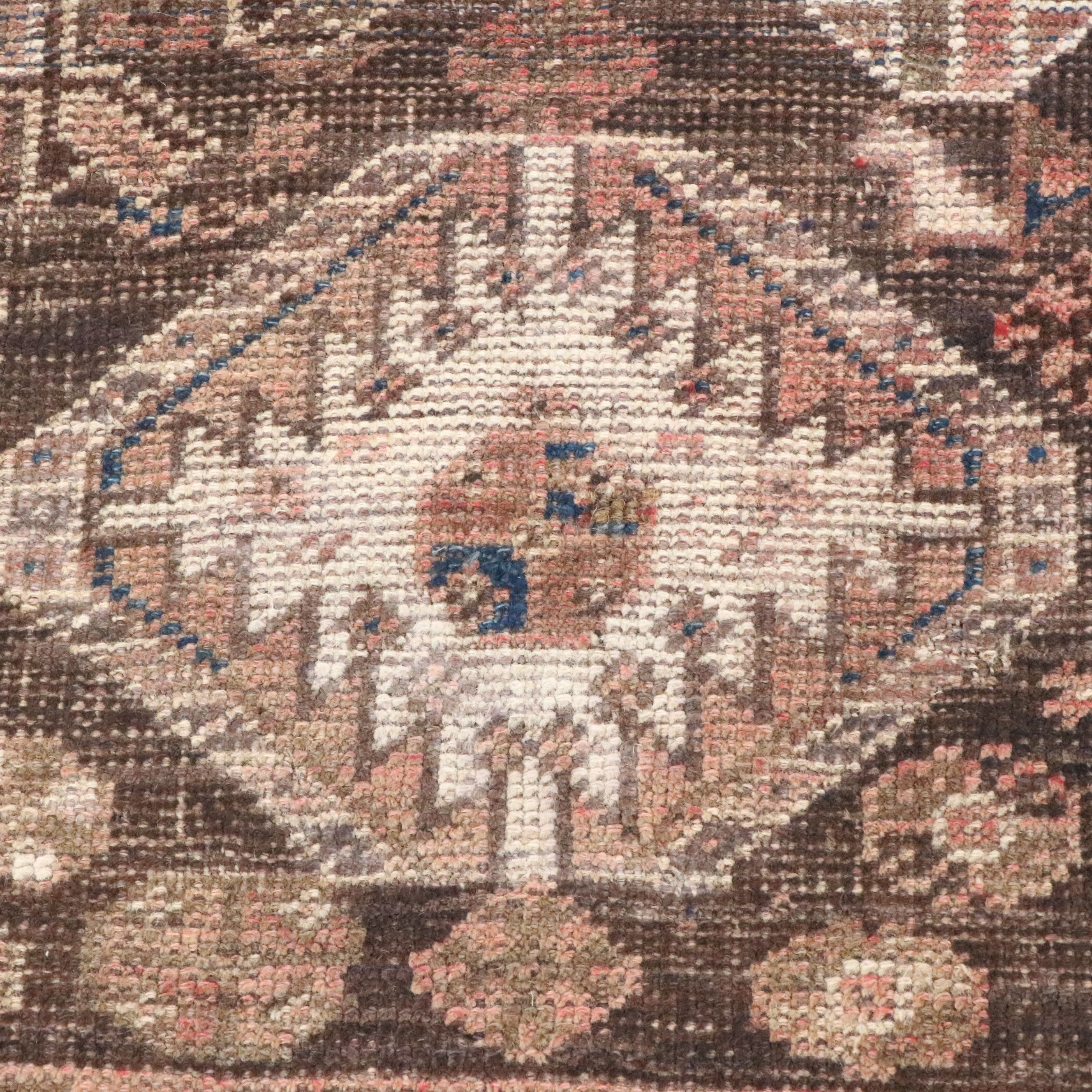 4'8 x 8' Hand-Knotted Persian Bakhshayesh Style Area Rug