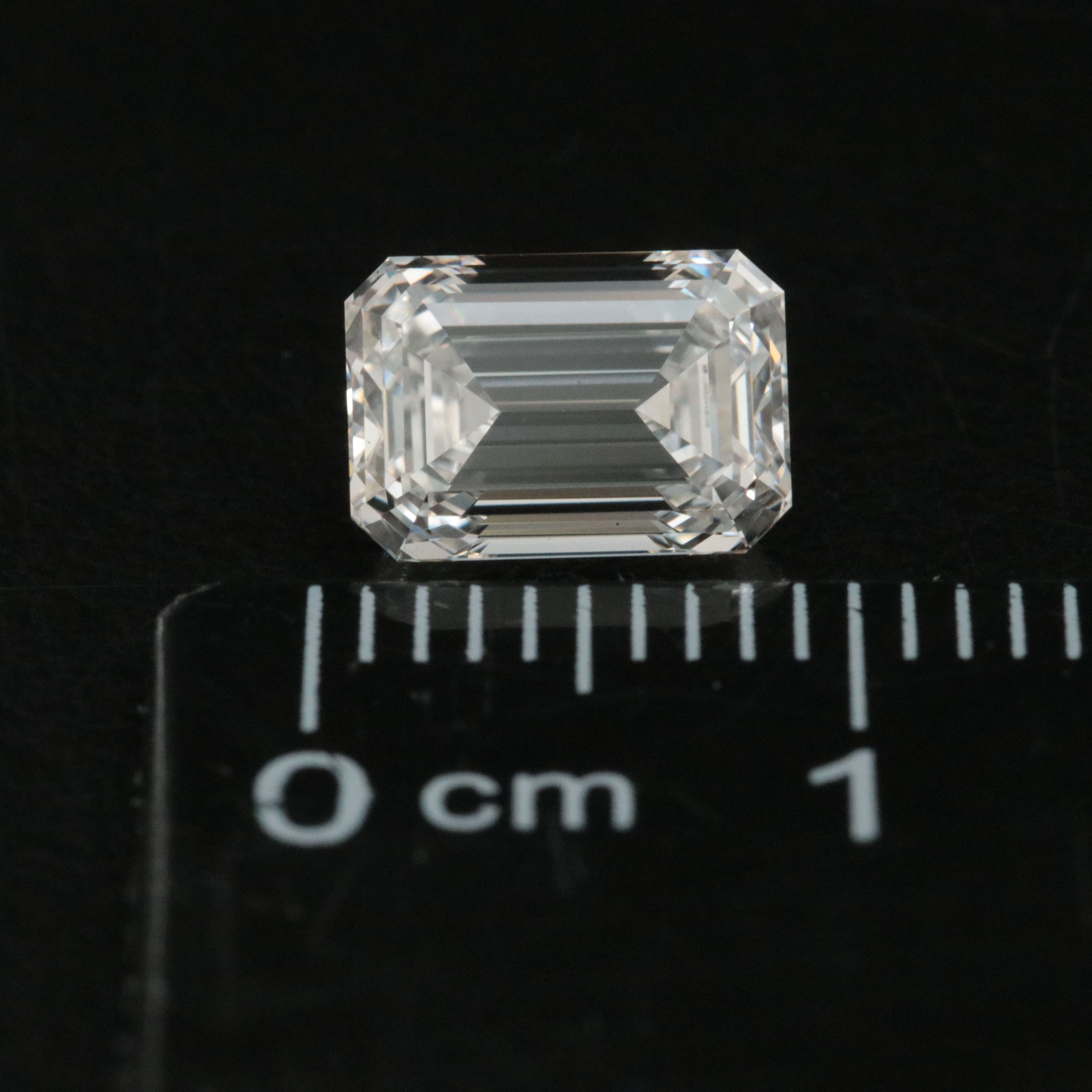 Loose 1.89 CT Lab Grown Diamond with IGI Report