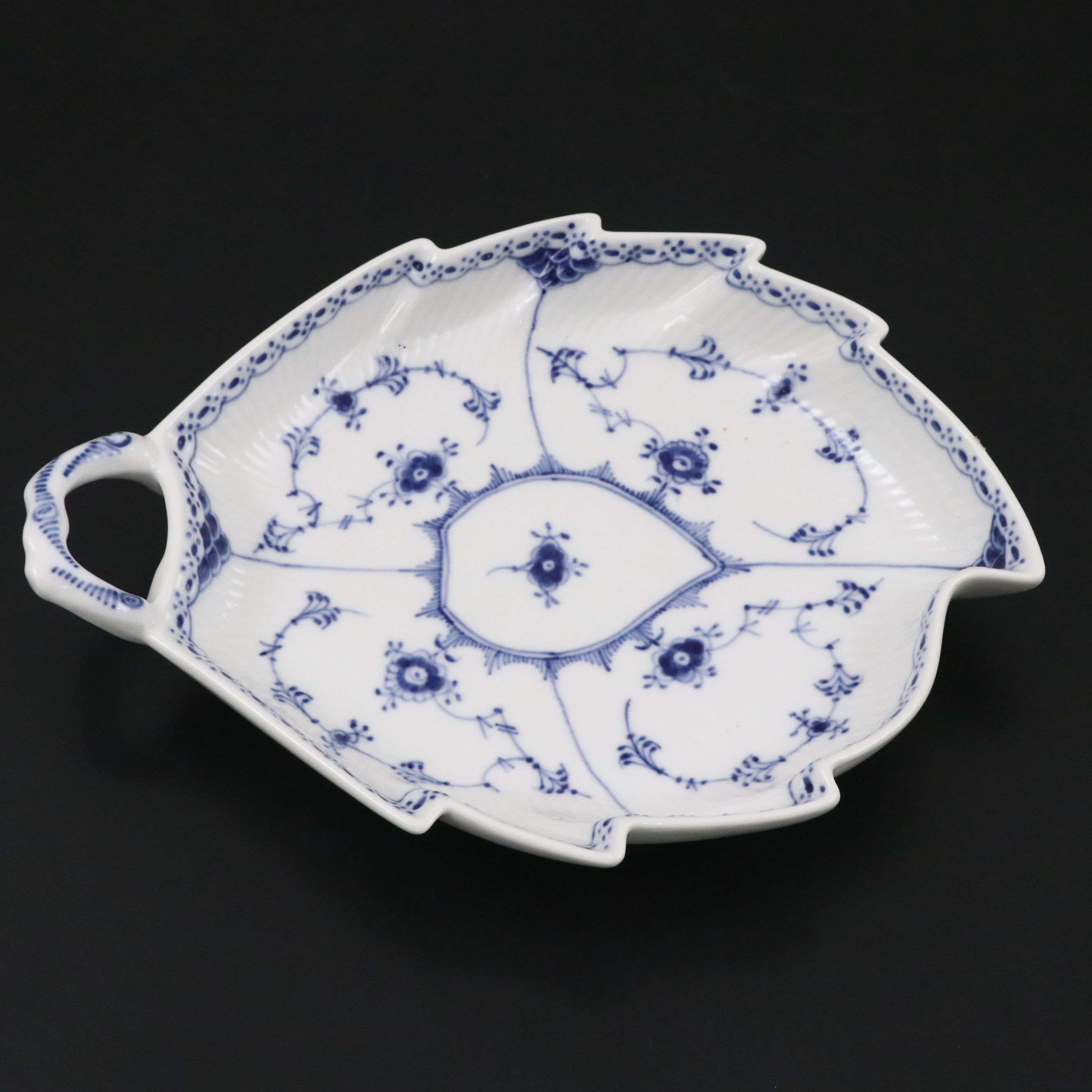 Royal Copenhagen Porcelain "Blue Fluted Half Lace" Leaf Shaped Dish, 1957