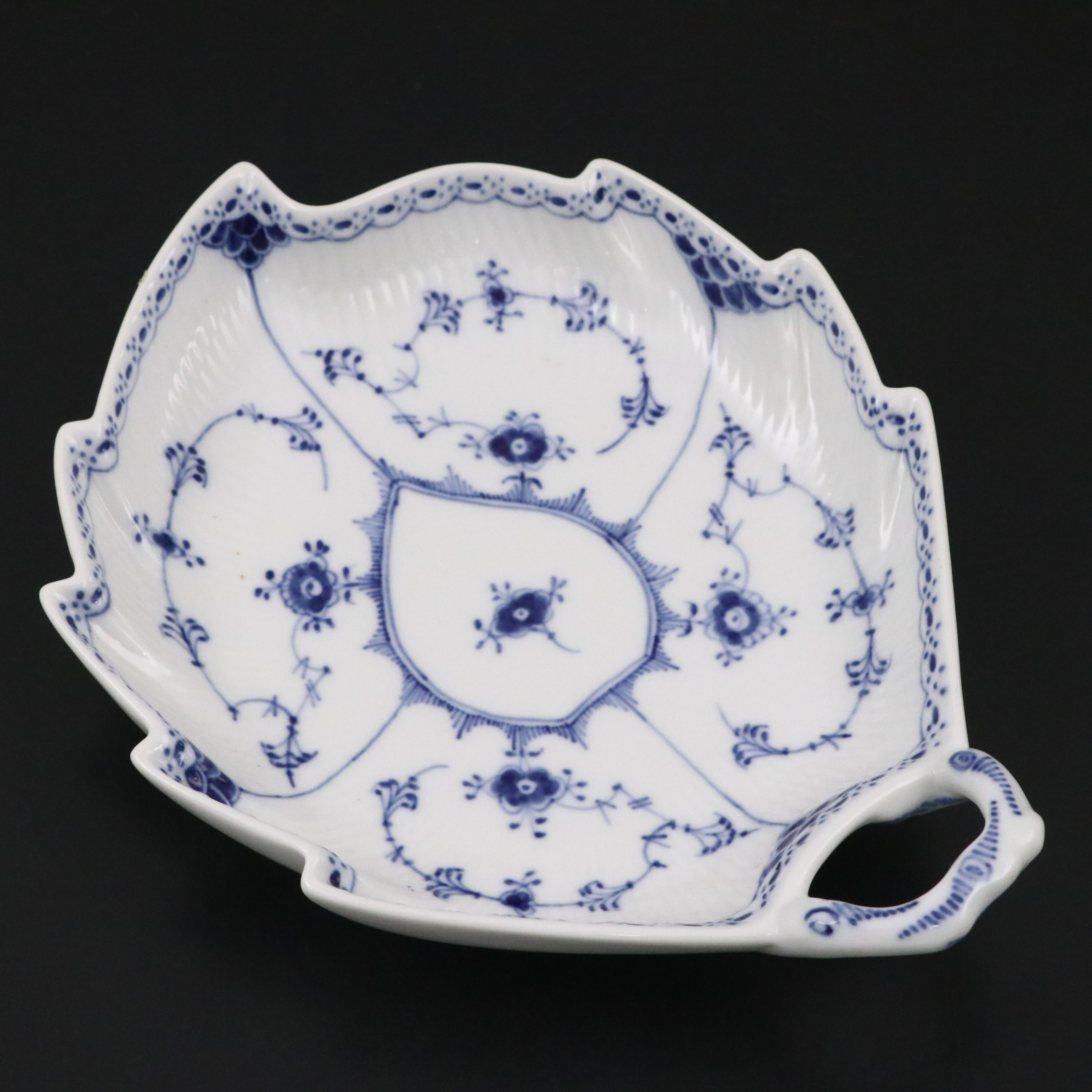 Royal Copenhagen Porcelain "Blue Fluted Half Lace" Leaf Shaped Dish, 1957