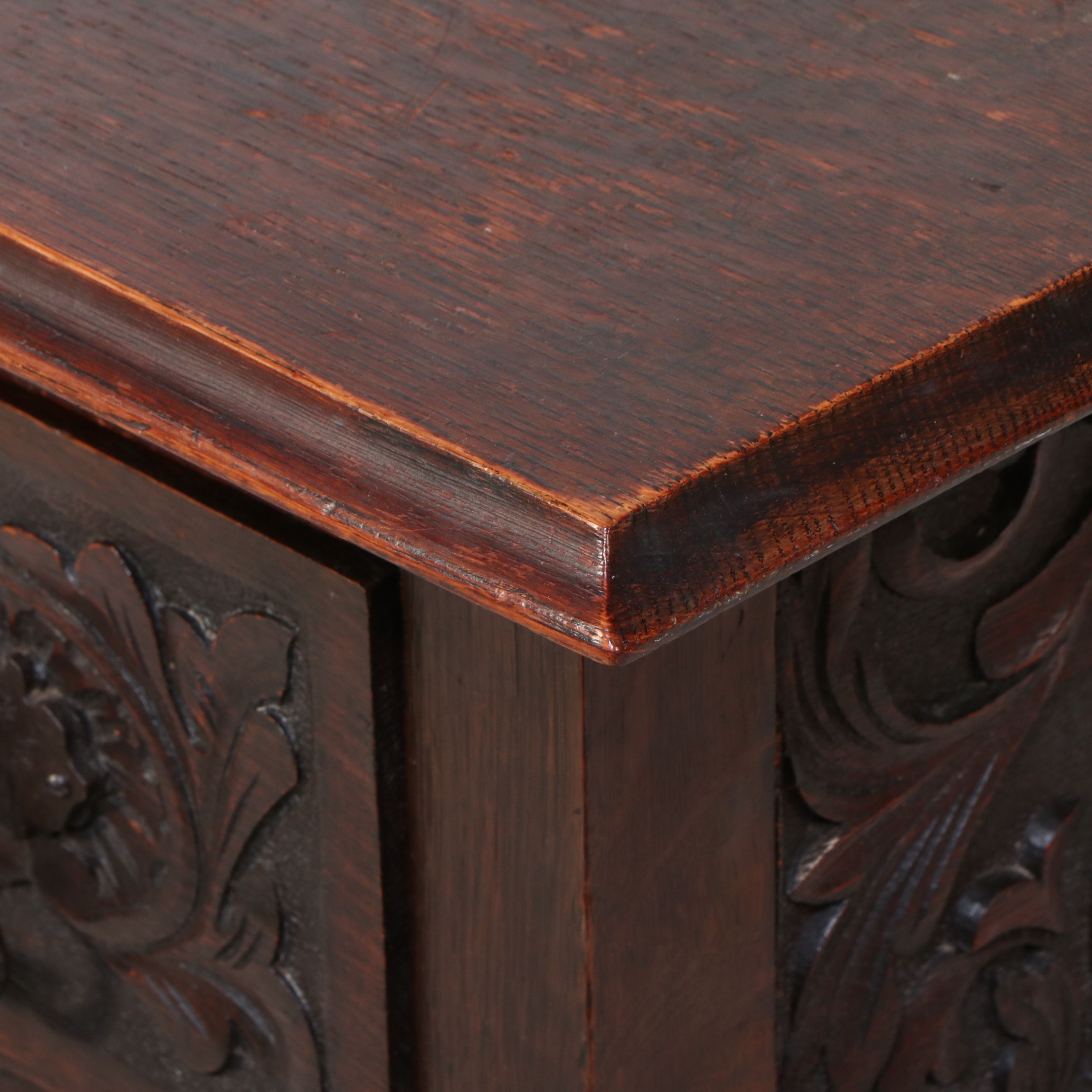 Anglo-Irish Carved Oak Lowboy, 18th to Early 19th Century