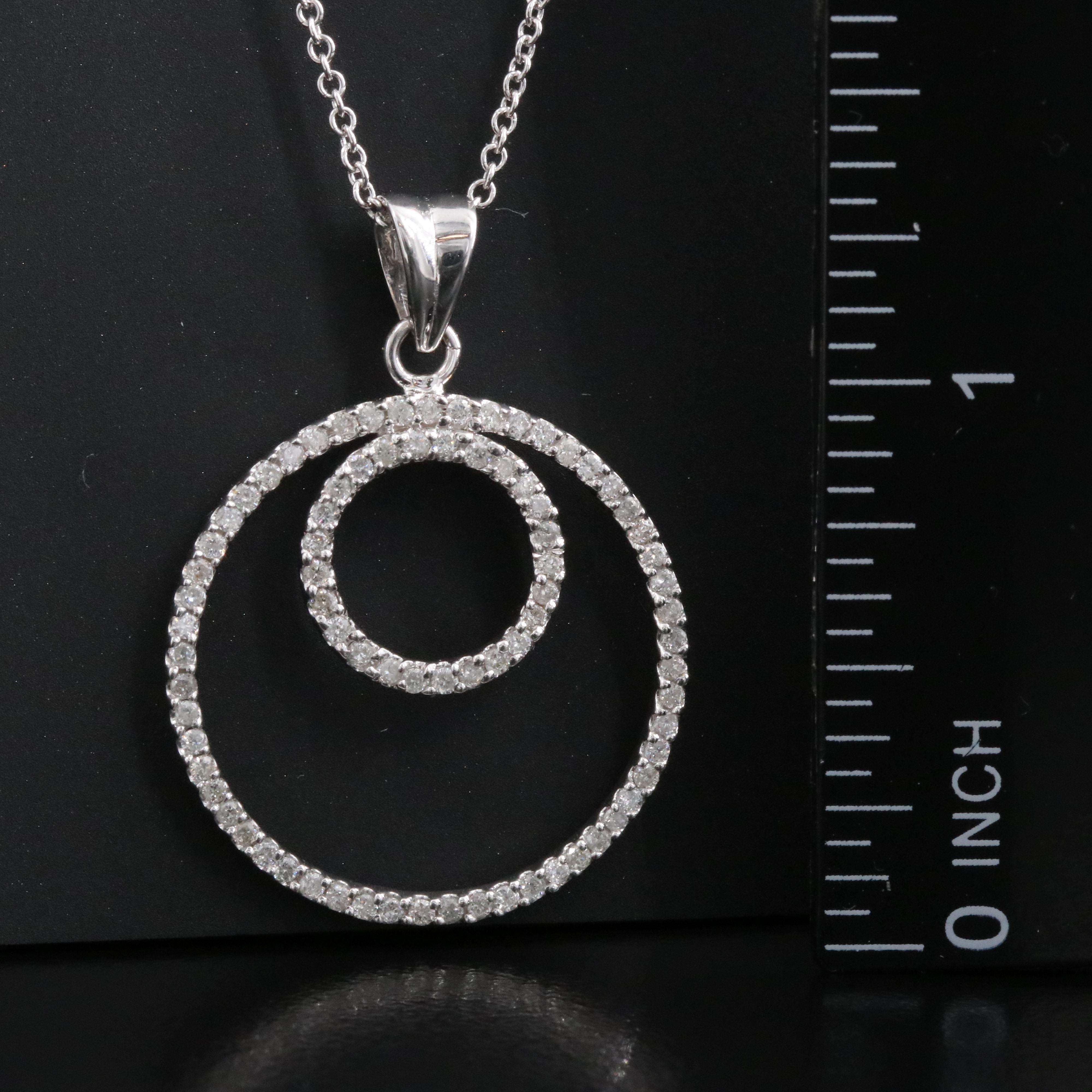14K 0.54 CTW Diamond Circle Pendant Necklace