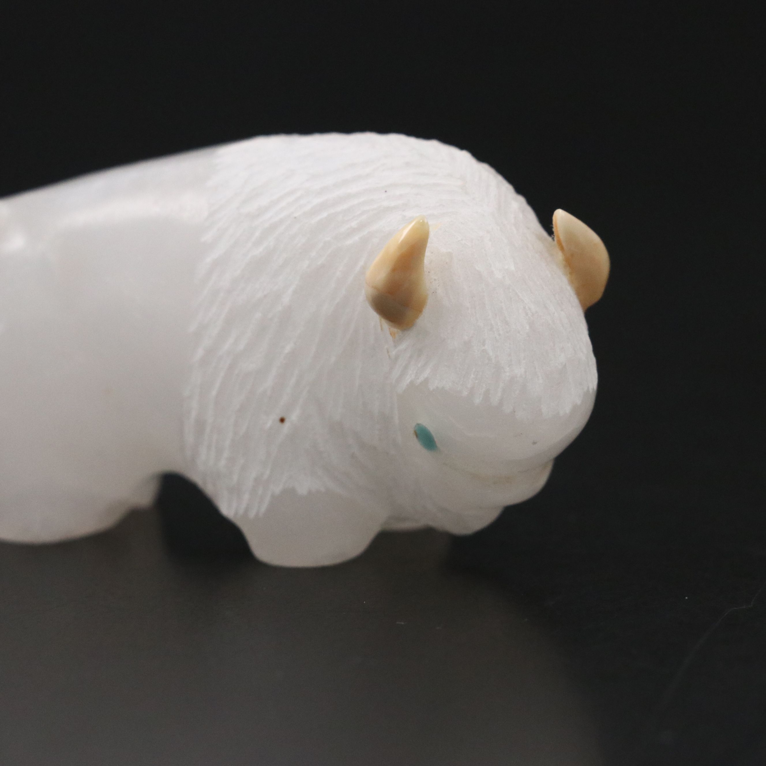 Lynn Quam Zuni Carved Buffalo Fetish