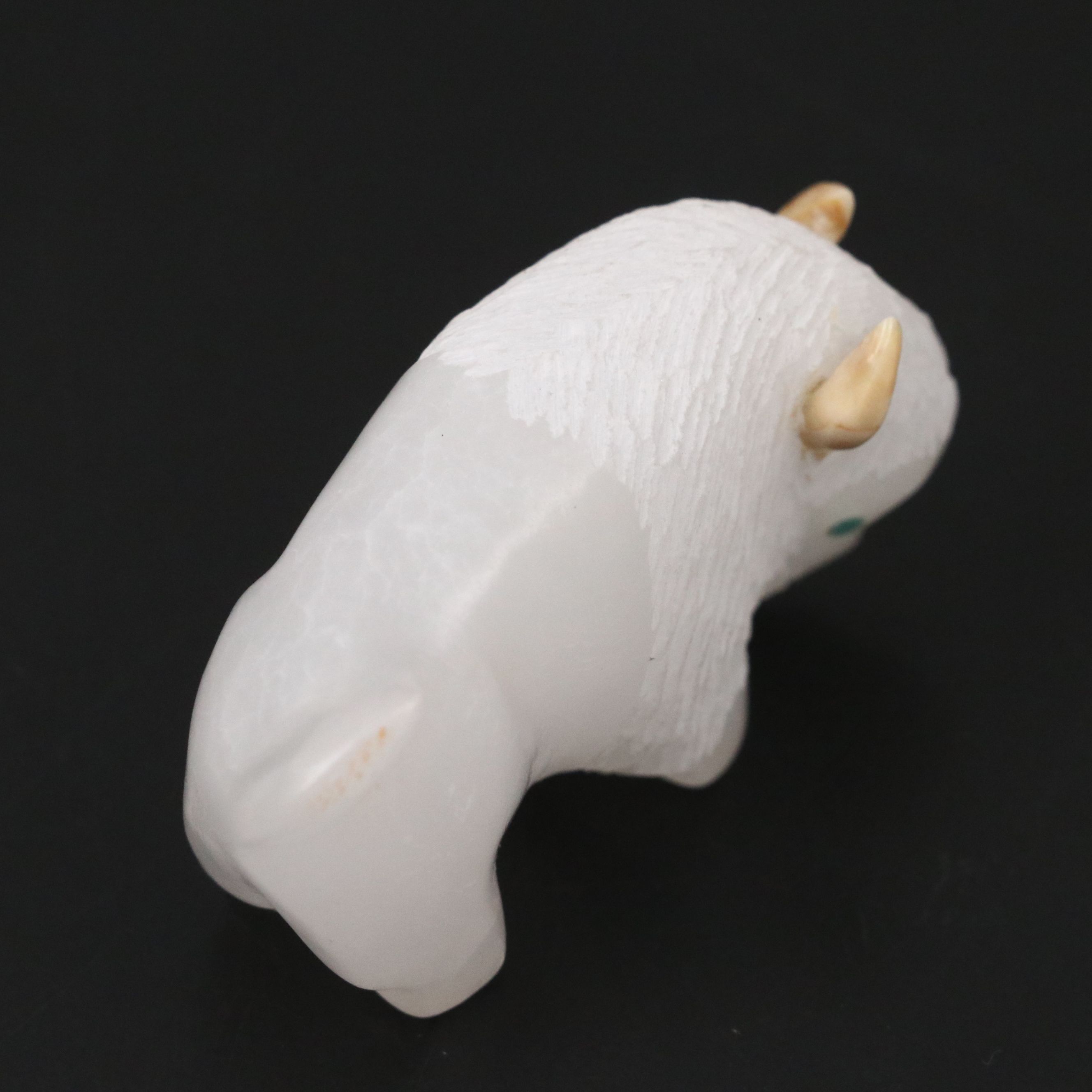 Lynn Quam Zuni Carved Buffalo Fetish