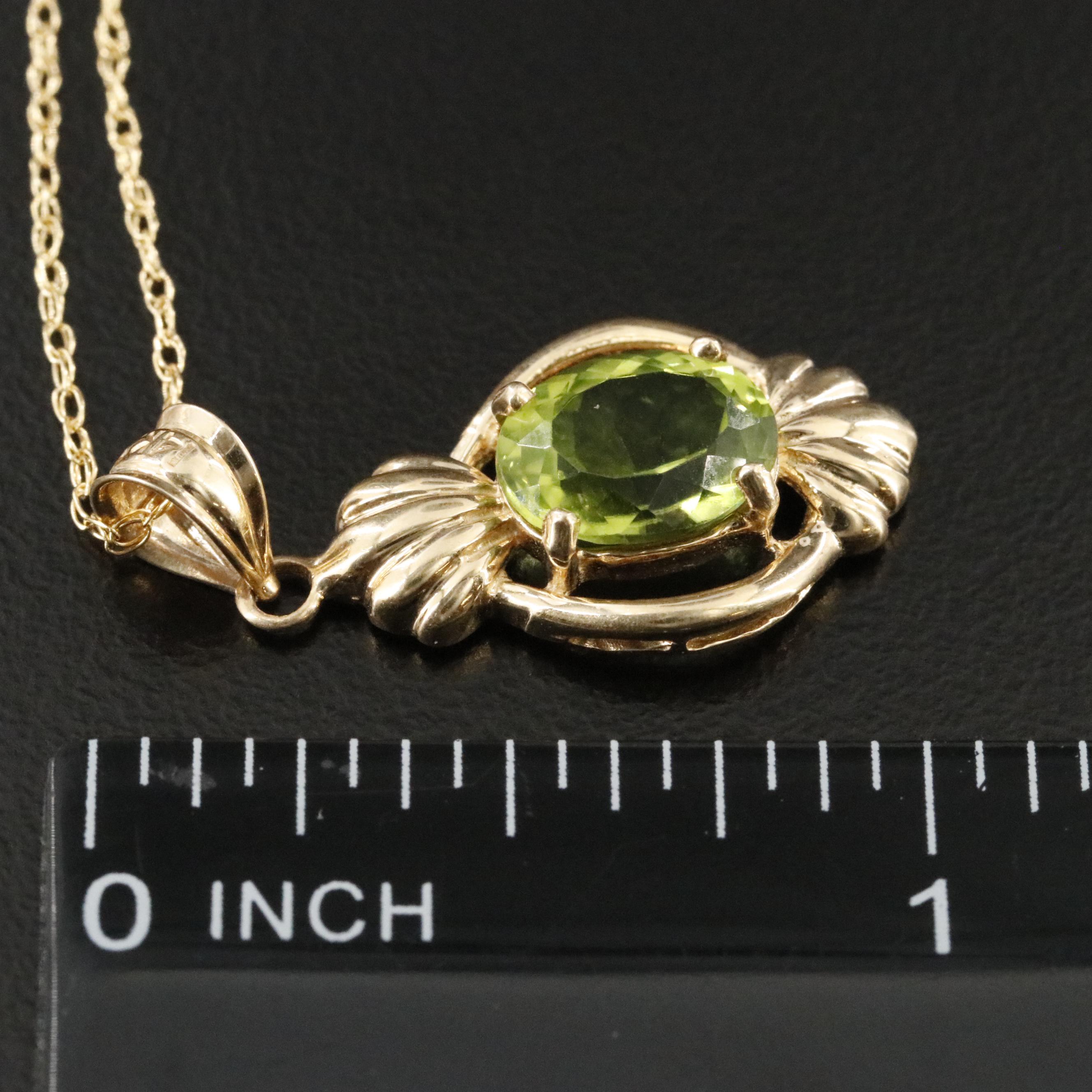 14K Peridot Pendant Necklace