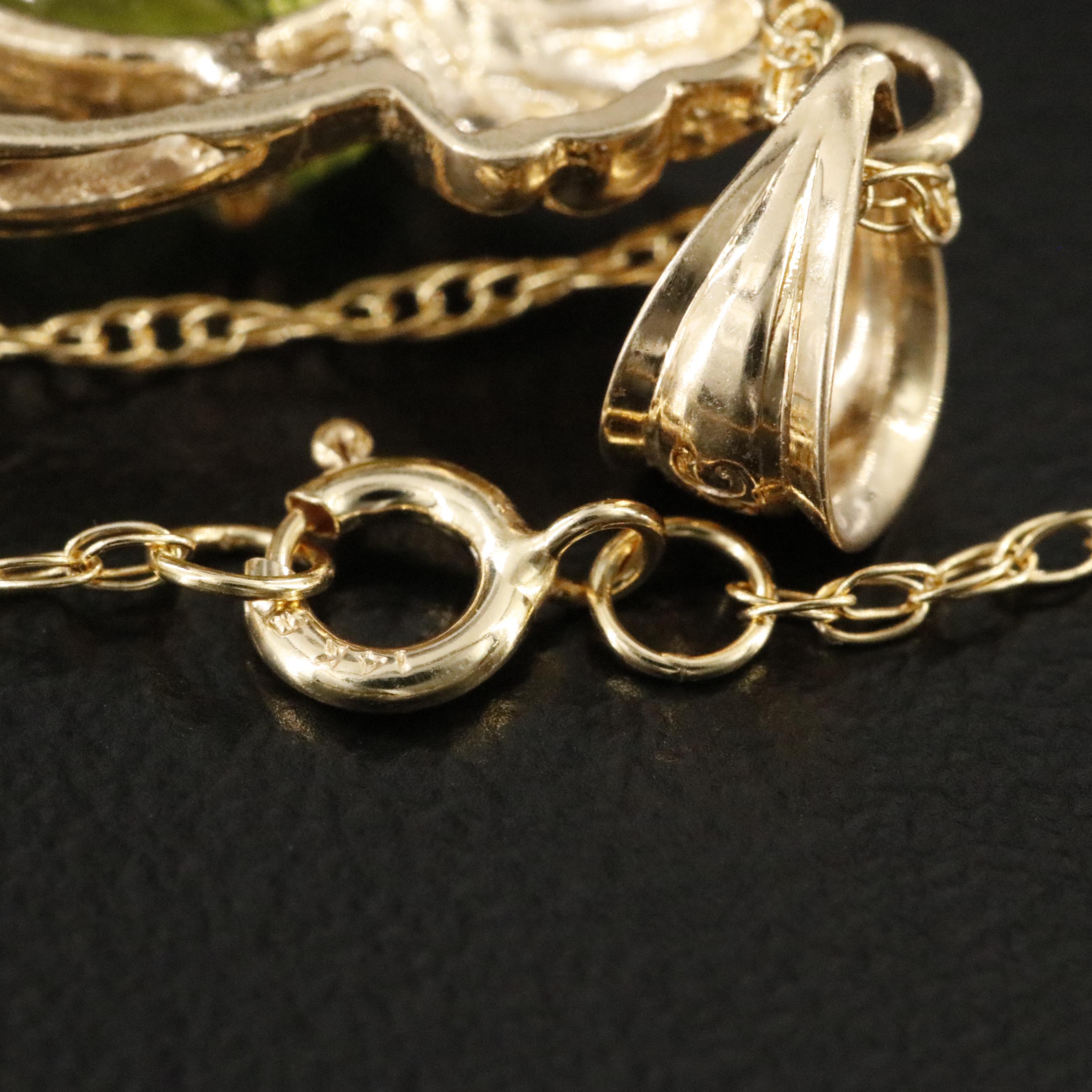 14K Peridot Pendant Necklace