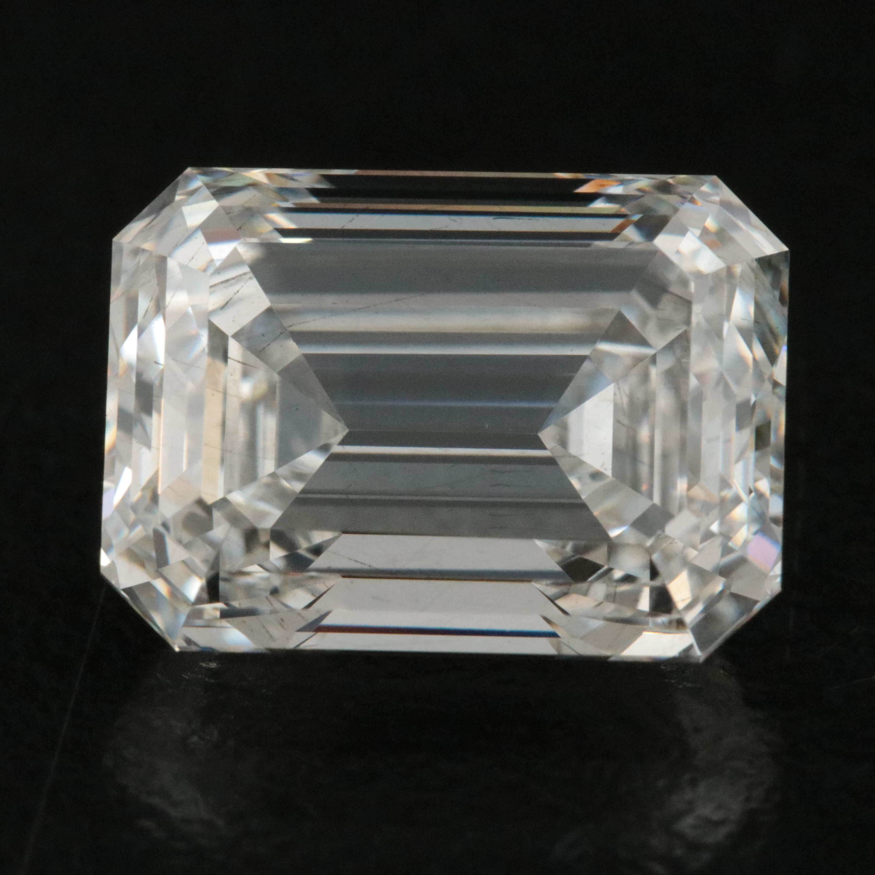 Loose 5.09 CT Lab Grown Diamond with IGI Report