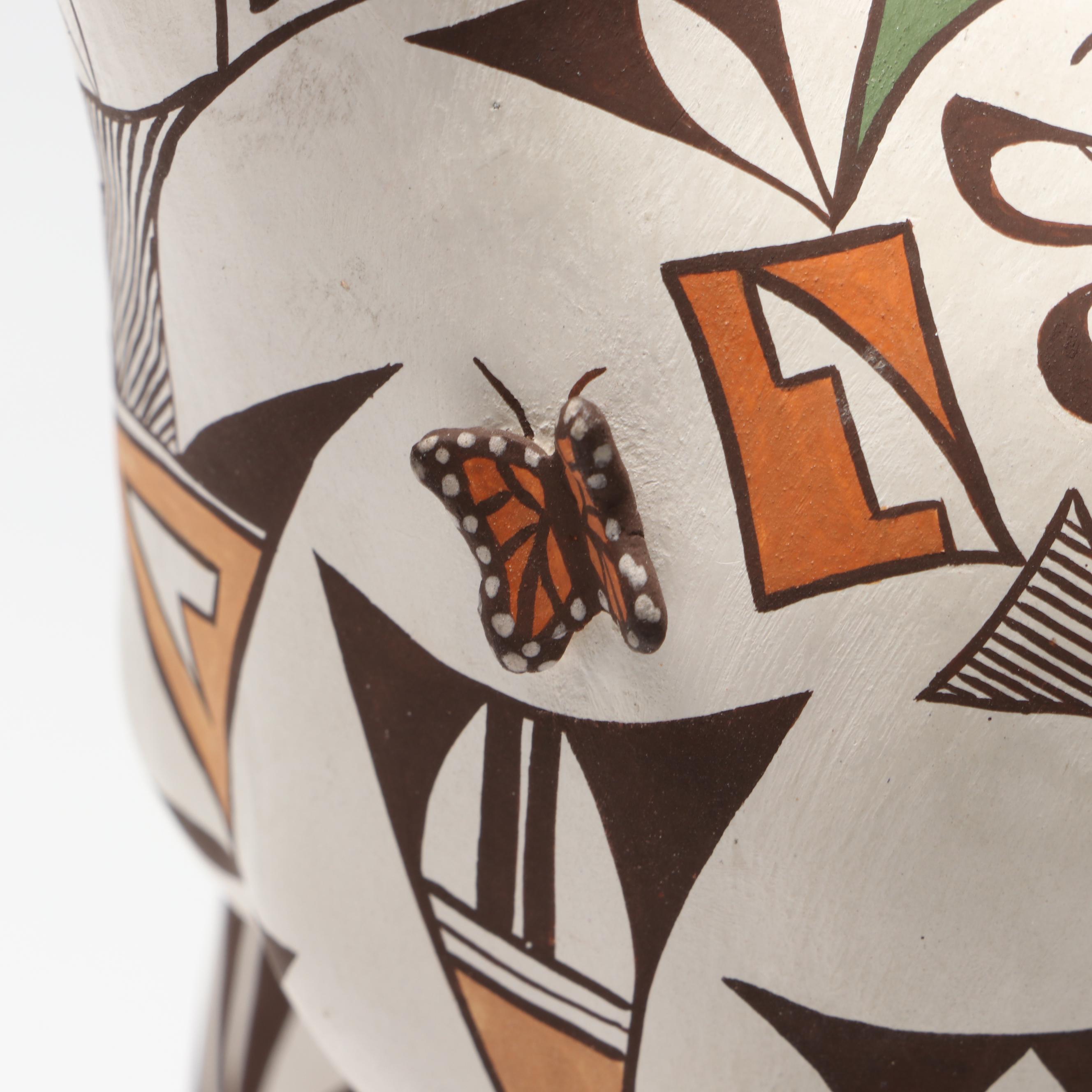 Judy Lewis Acoma Pueblo Pottery Polychrome Giraffe