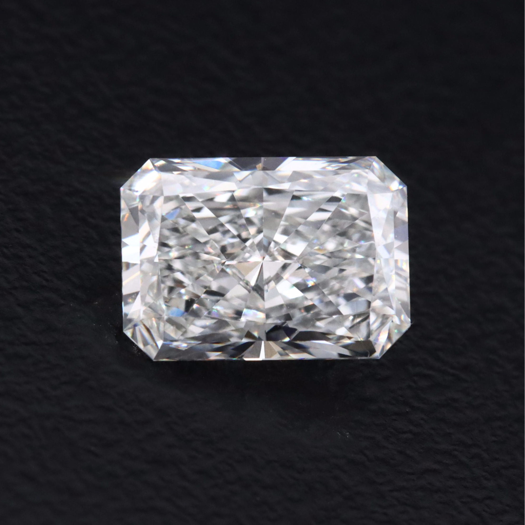 Loose 1.94 CT Lab Grown Diamond with IGI Report