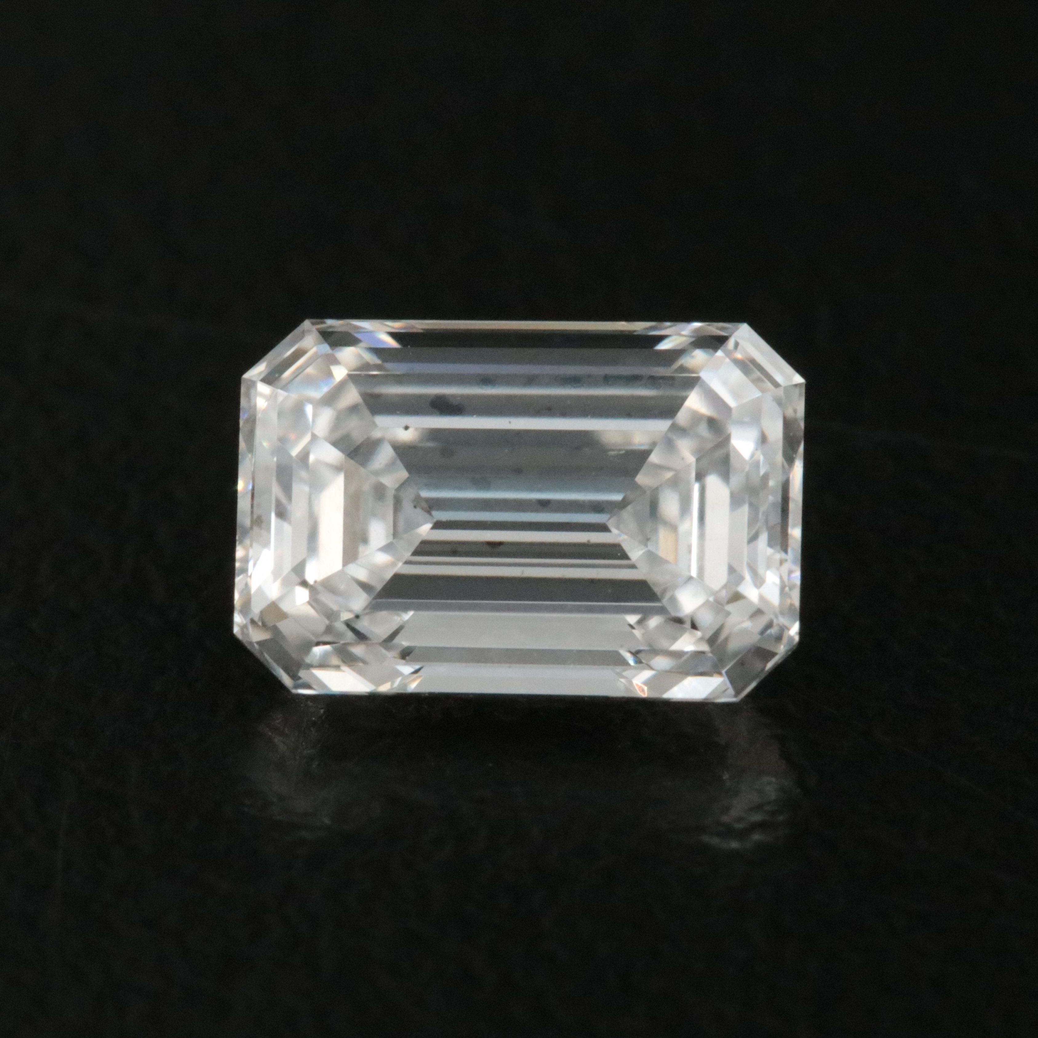 Loose 1.74 CT Lab Grown Diamond with IGI Report