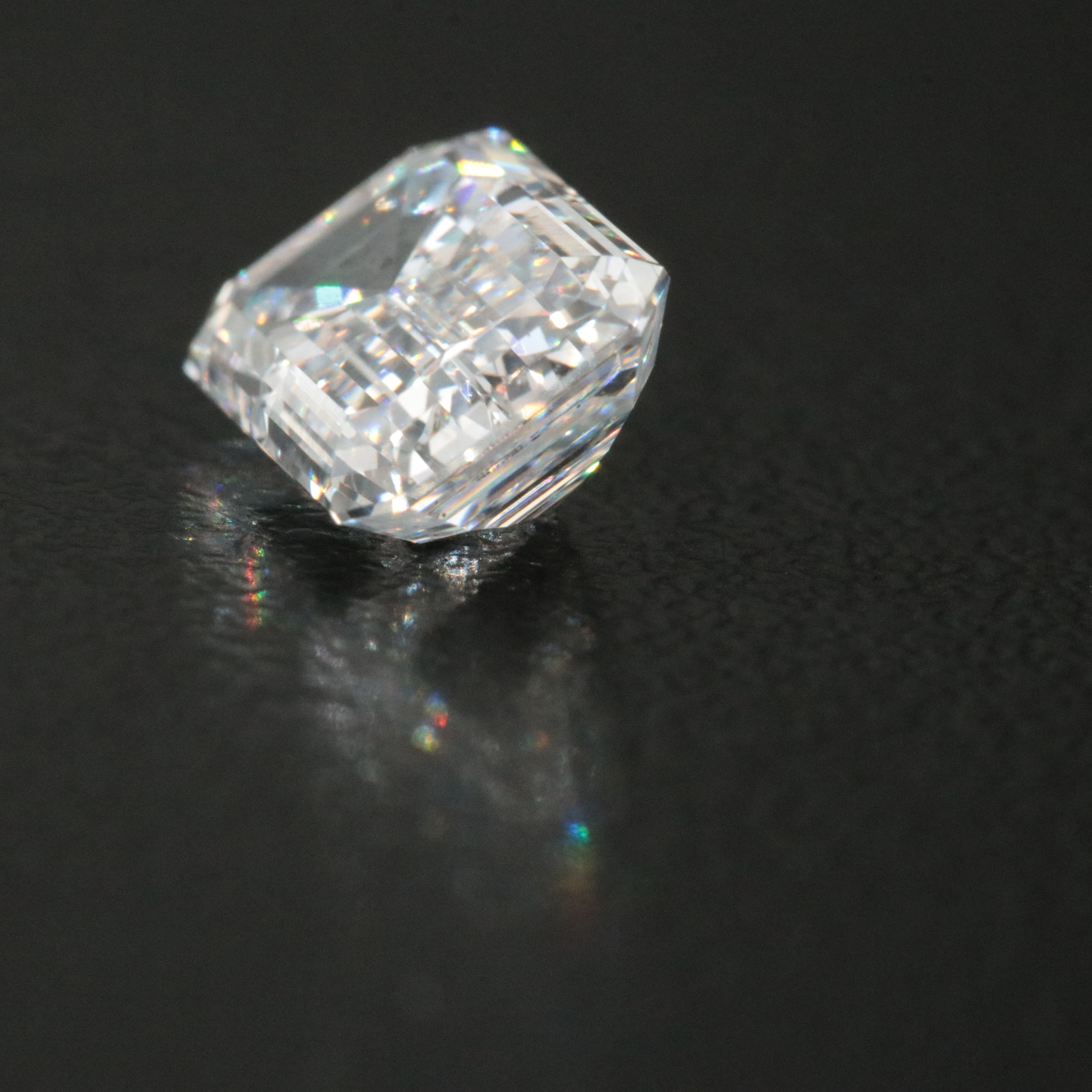 Loose 1.74 CT Lab Grown Diamond with IGI Report
