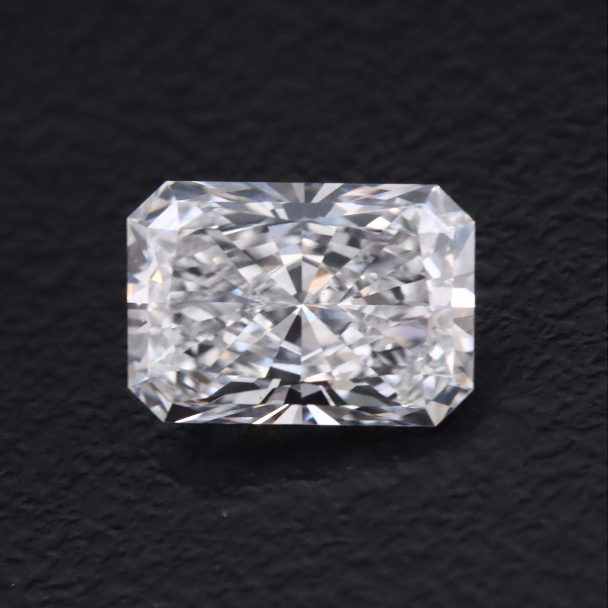 Loose 1.23 CT Lab Grown Diamond with IGI Report
