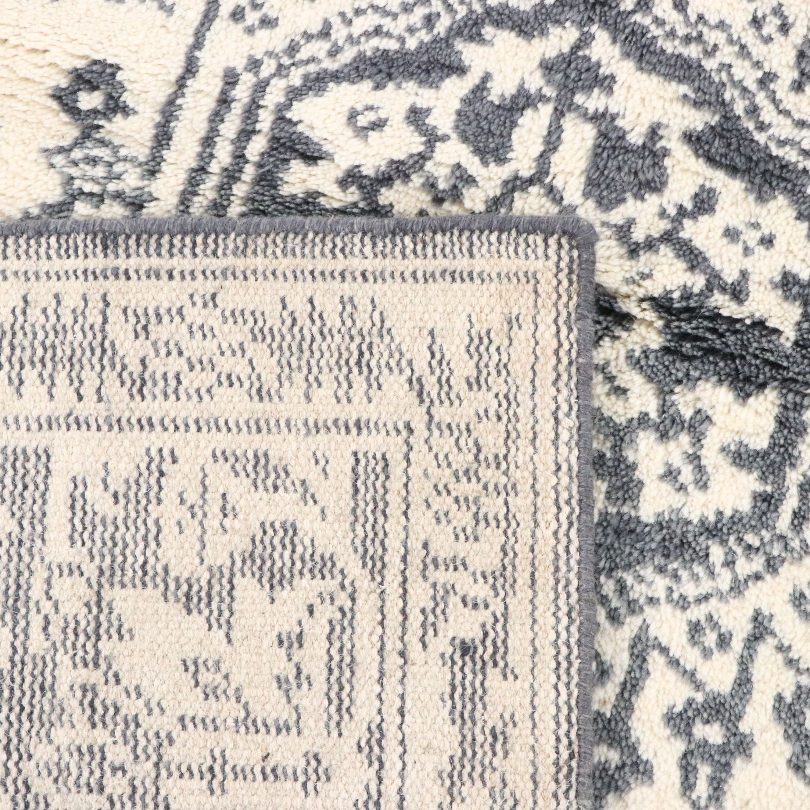 5'1 x 7'11 Hand-Knotted Contemporary Monochrome Area Rug