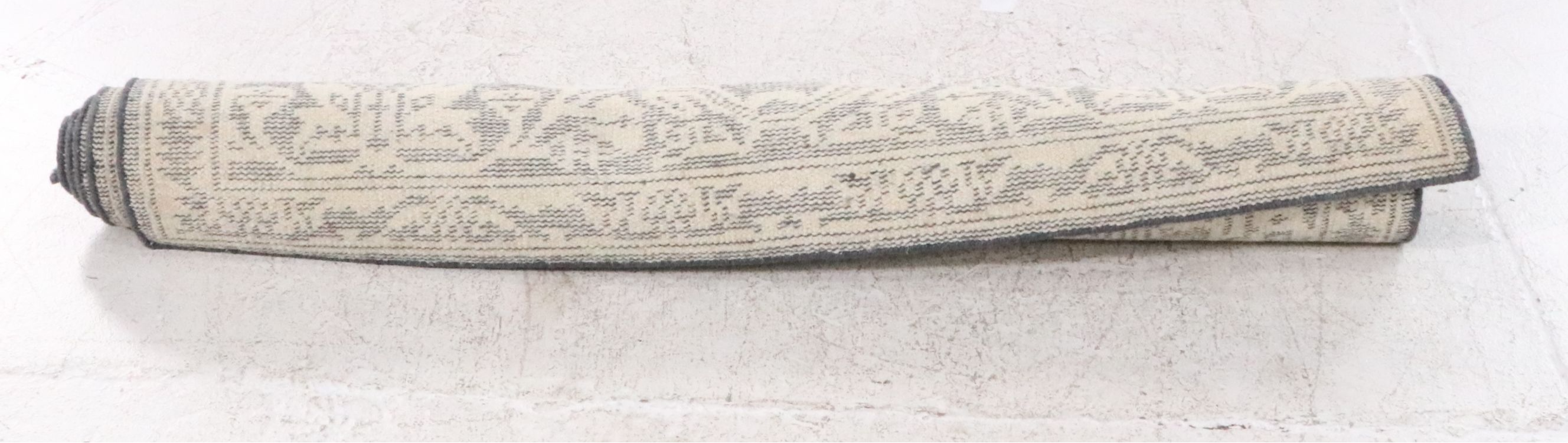 5'1 x 7'11 Hand-Knotted Contemporary Monochrome Area Rug