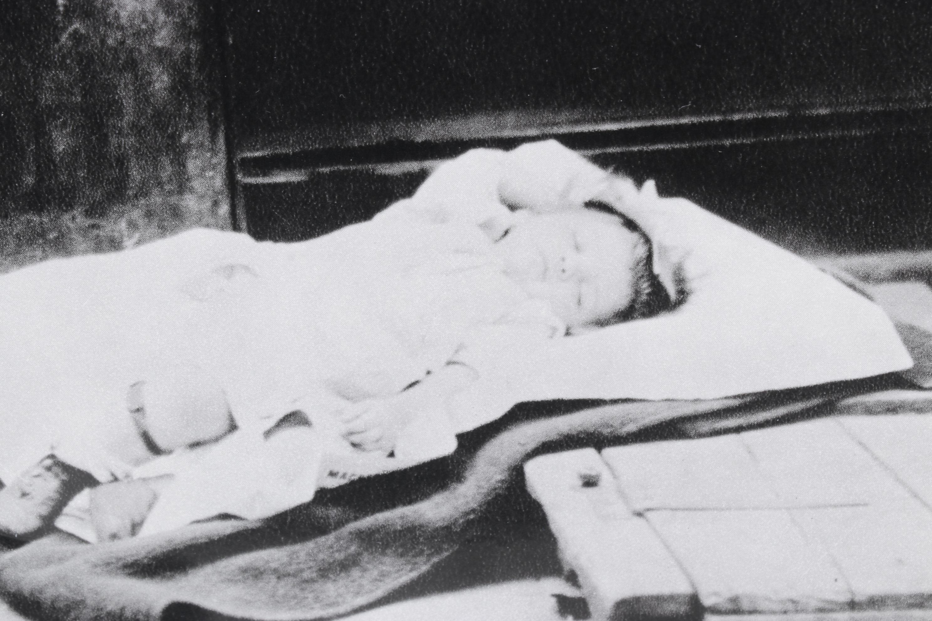 Photogravure "New York, East Side" After Lewis Hine