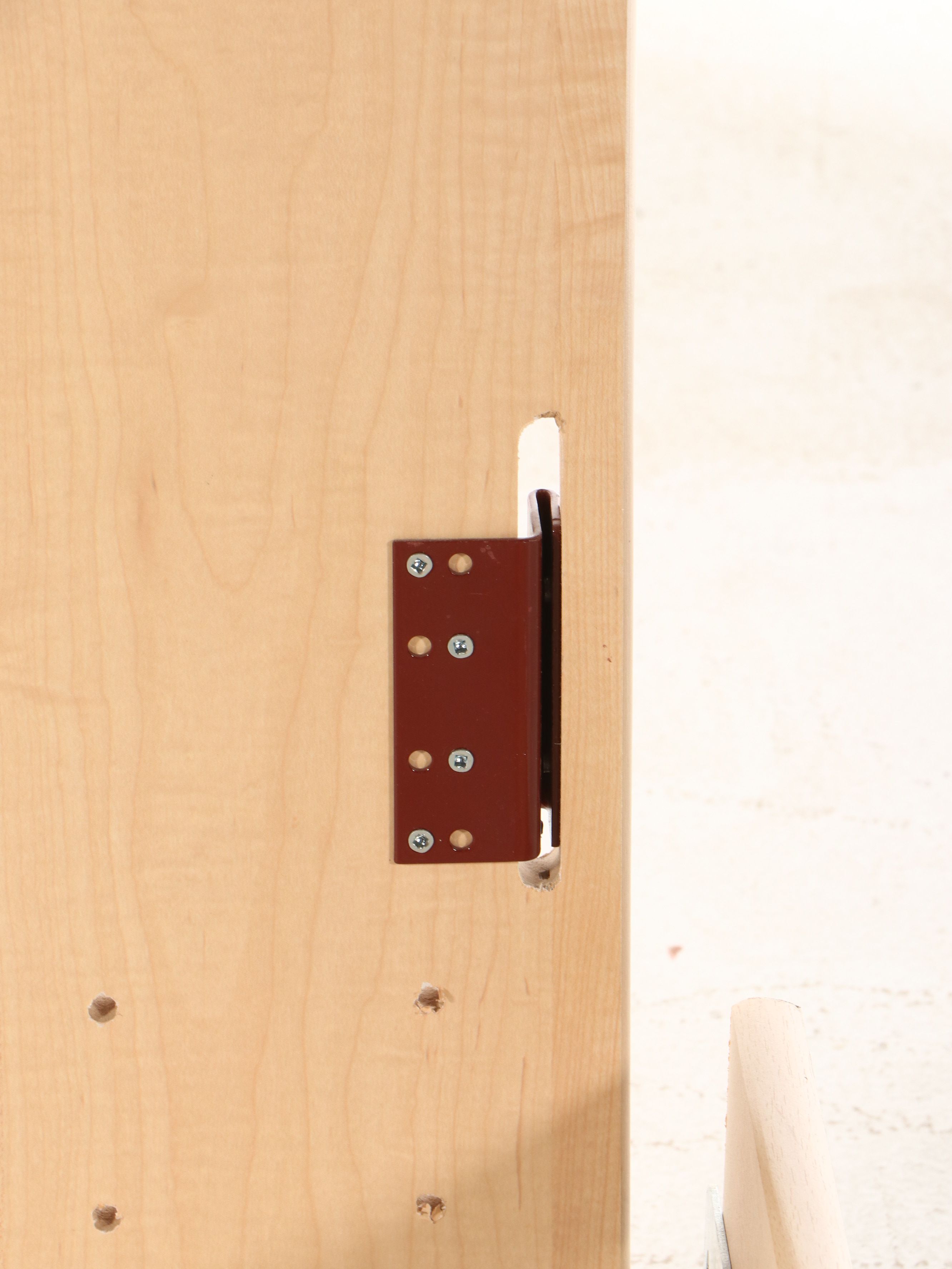 Contemporary Blonde Wood Queen Size Bed Frame and Nightstand