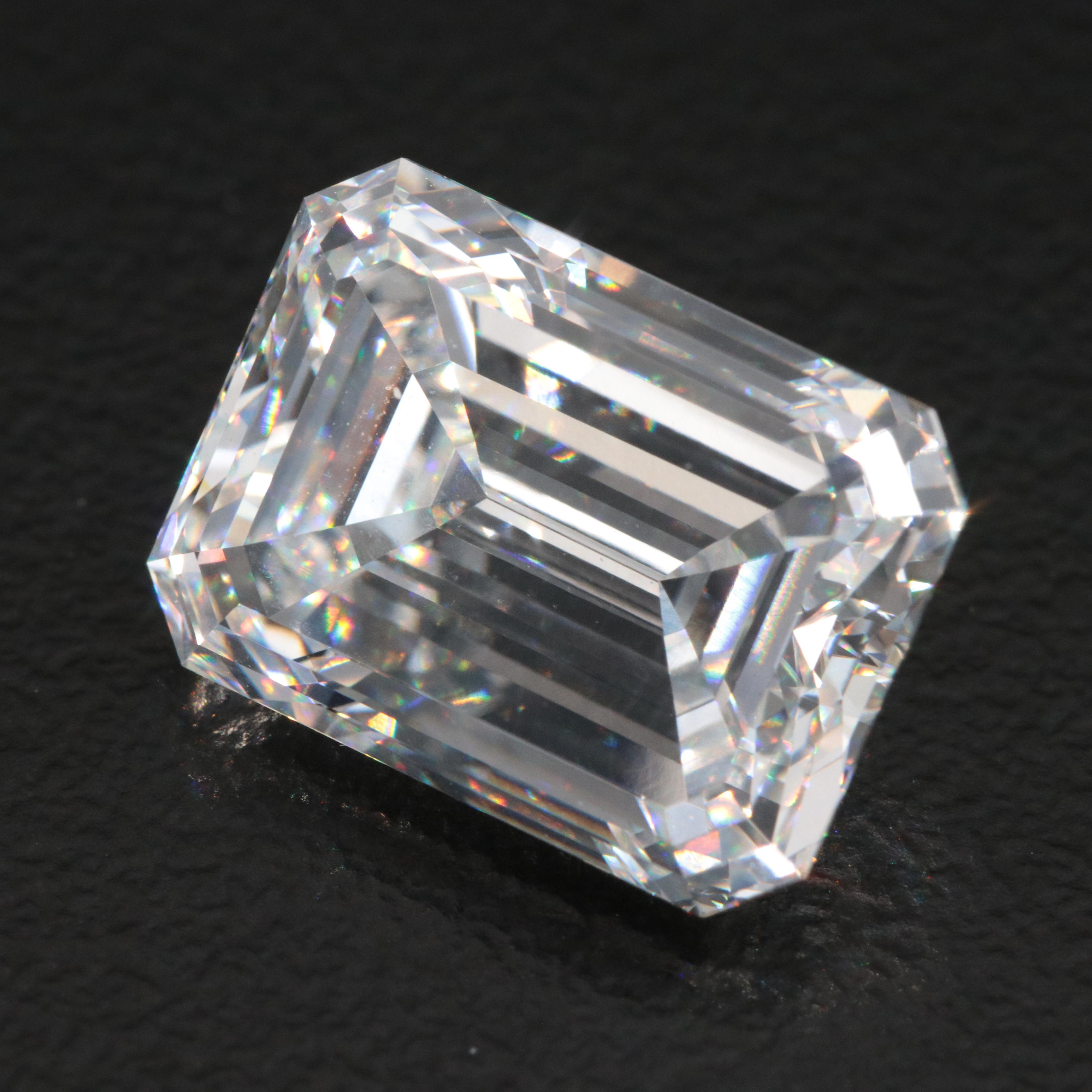 Loose 6.90 CT Lab Grown Diamond with IGI Report