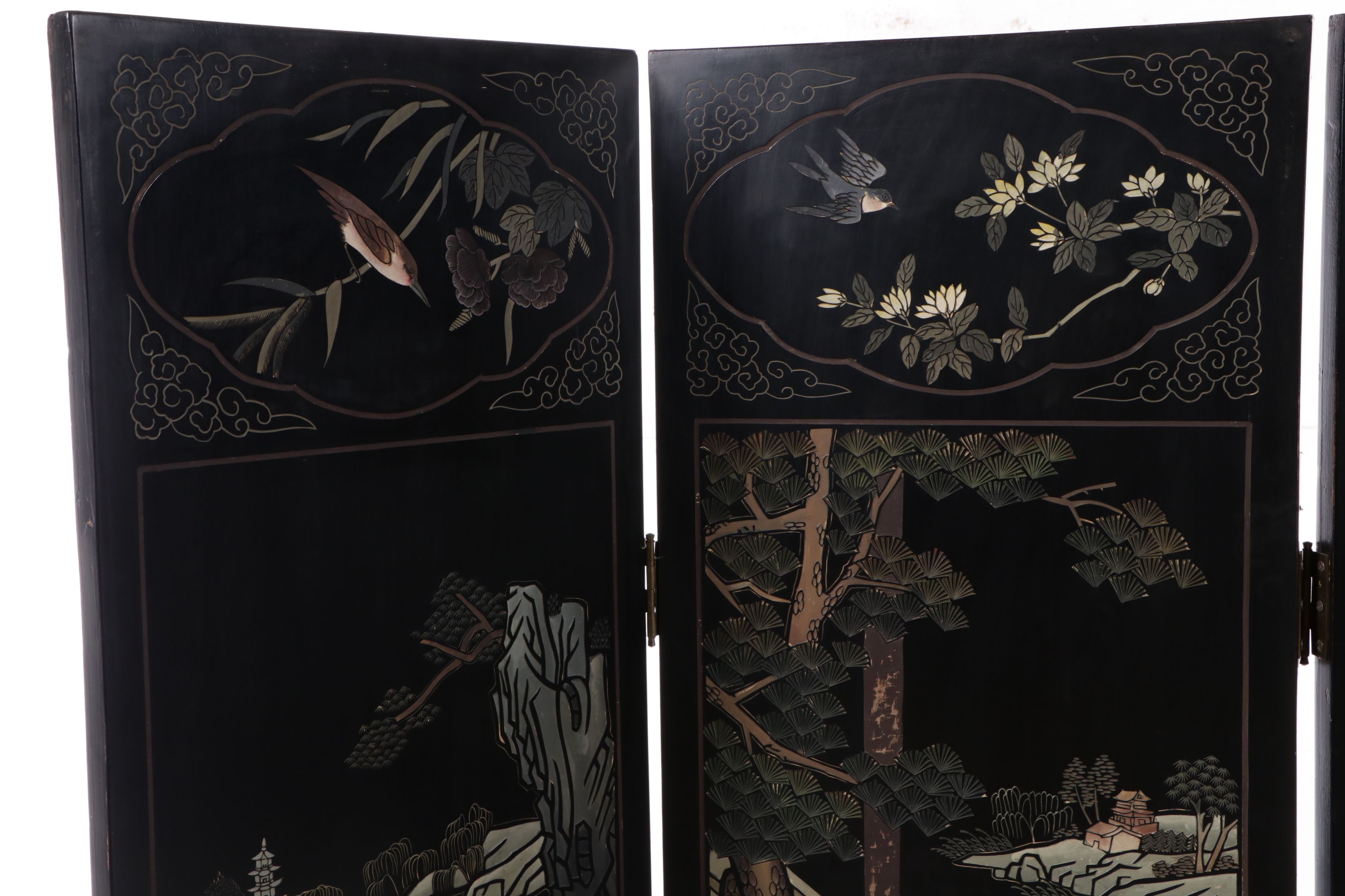 Chinese Lacquered Room Screen