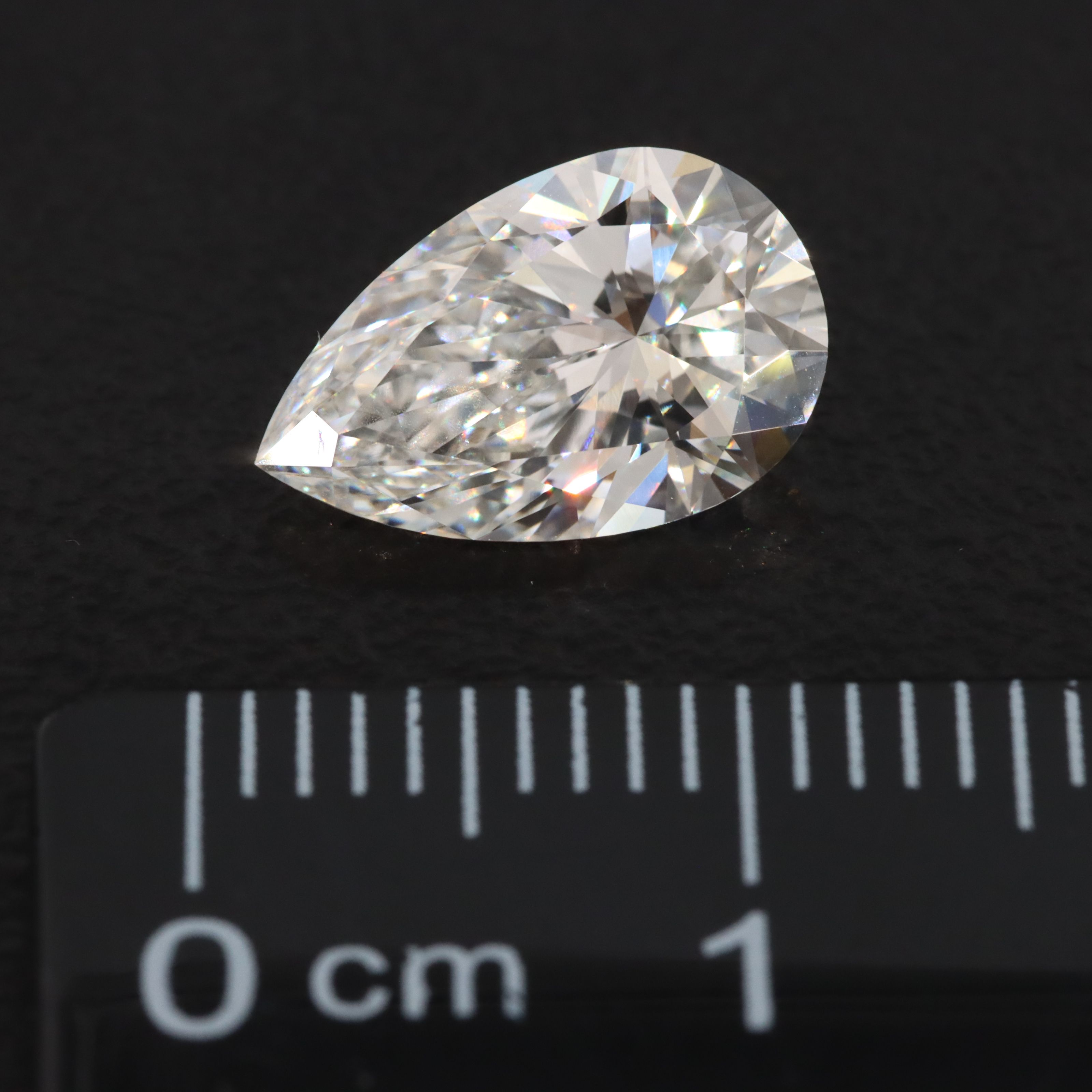 Loose 2.00 CT Lab Grown Diamond with IGI Report