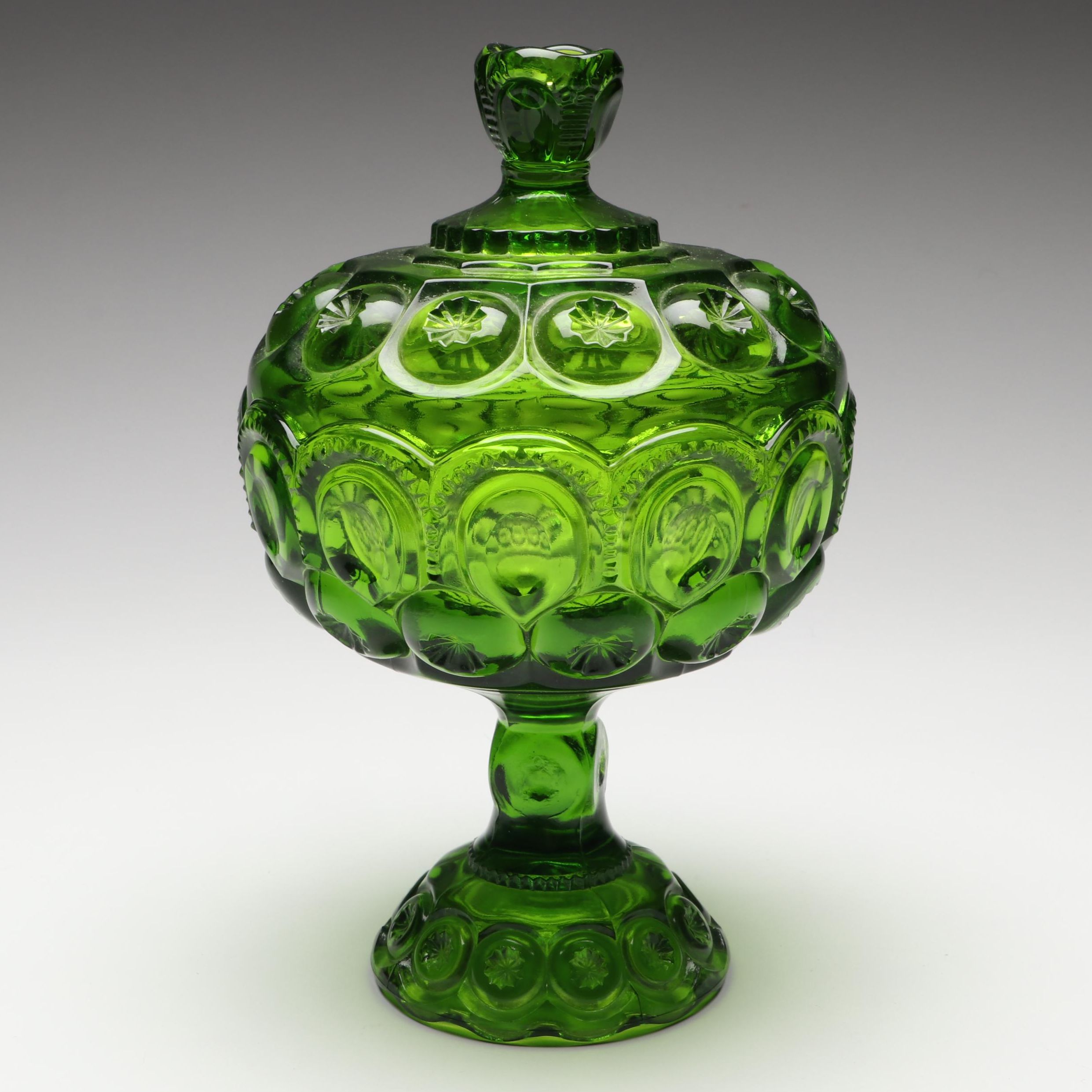 L.E. Smith Glass "Moon and Star" Green Compote with Lid, 20th Century