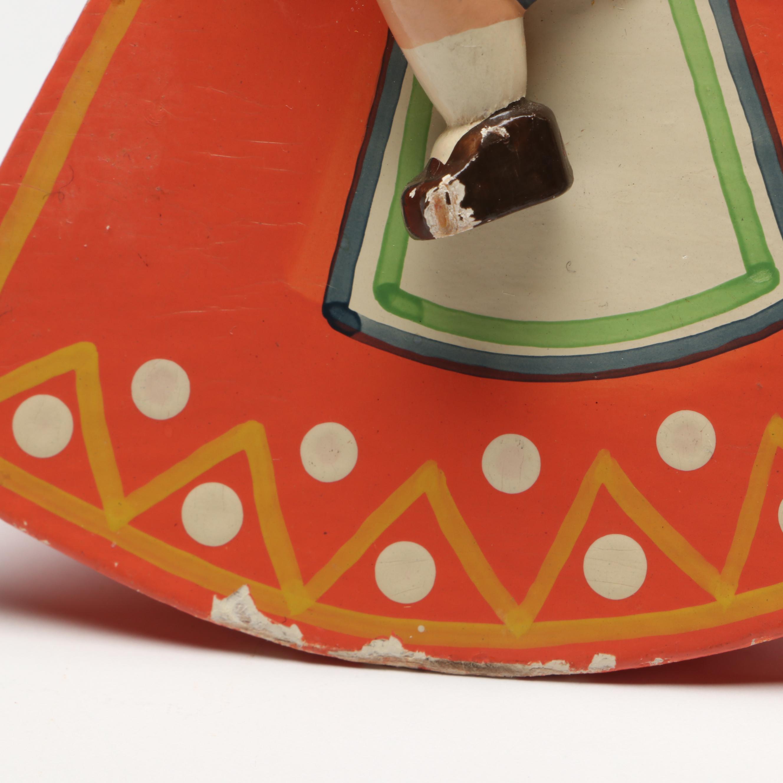 Vietri Italian Majolica Bird Tureen with Erzgebirge Napkin Rings and Other Décor