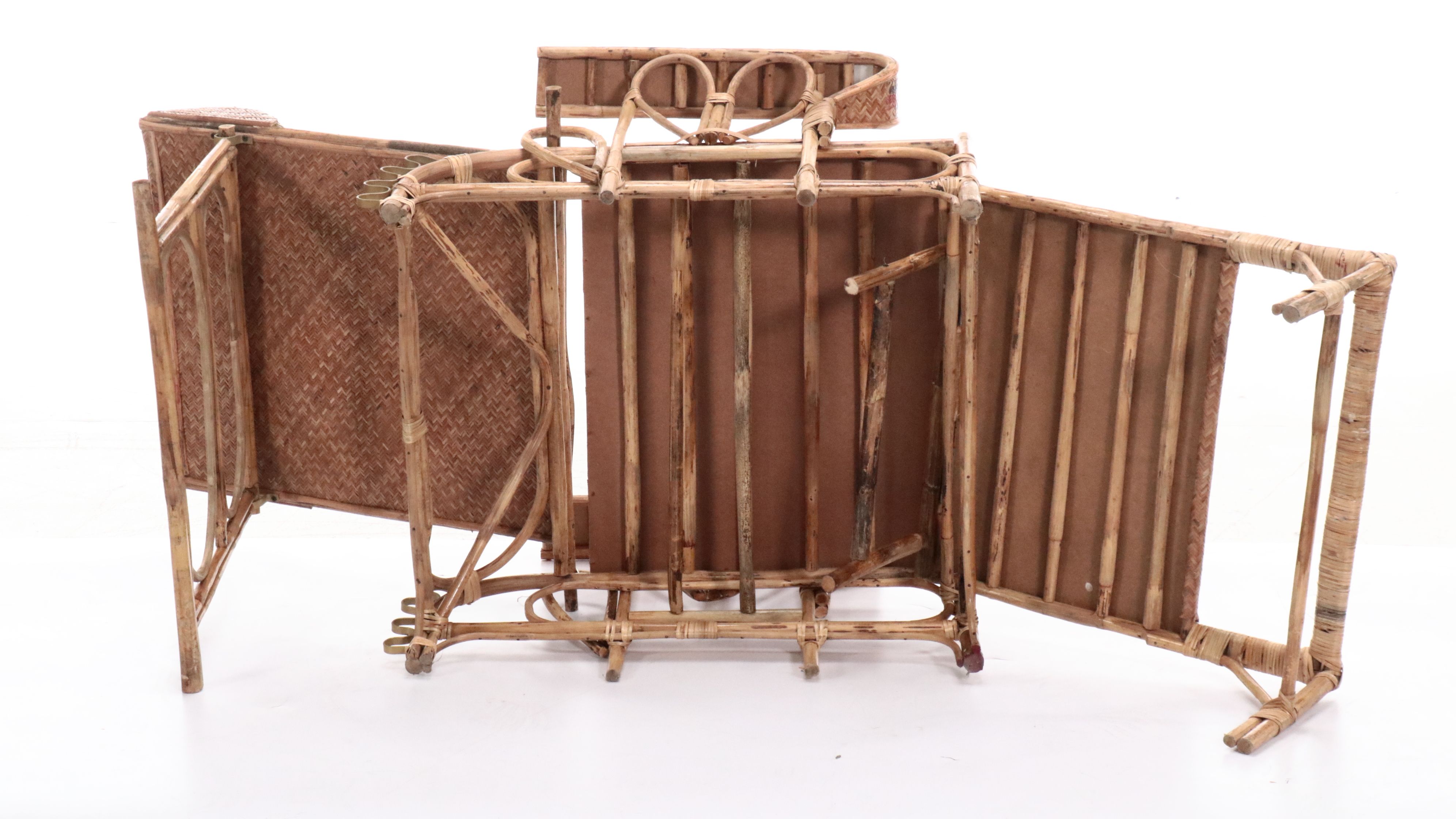 Antique Bamboo and Rattan Folding Lounge Chair