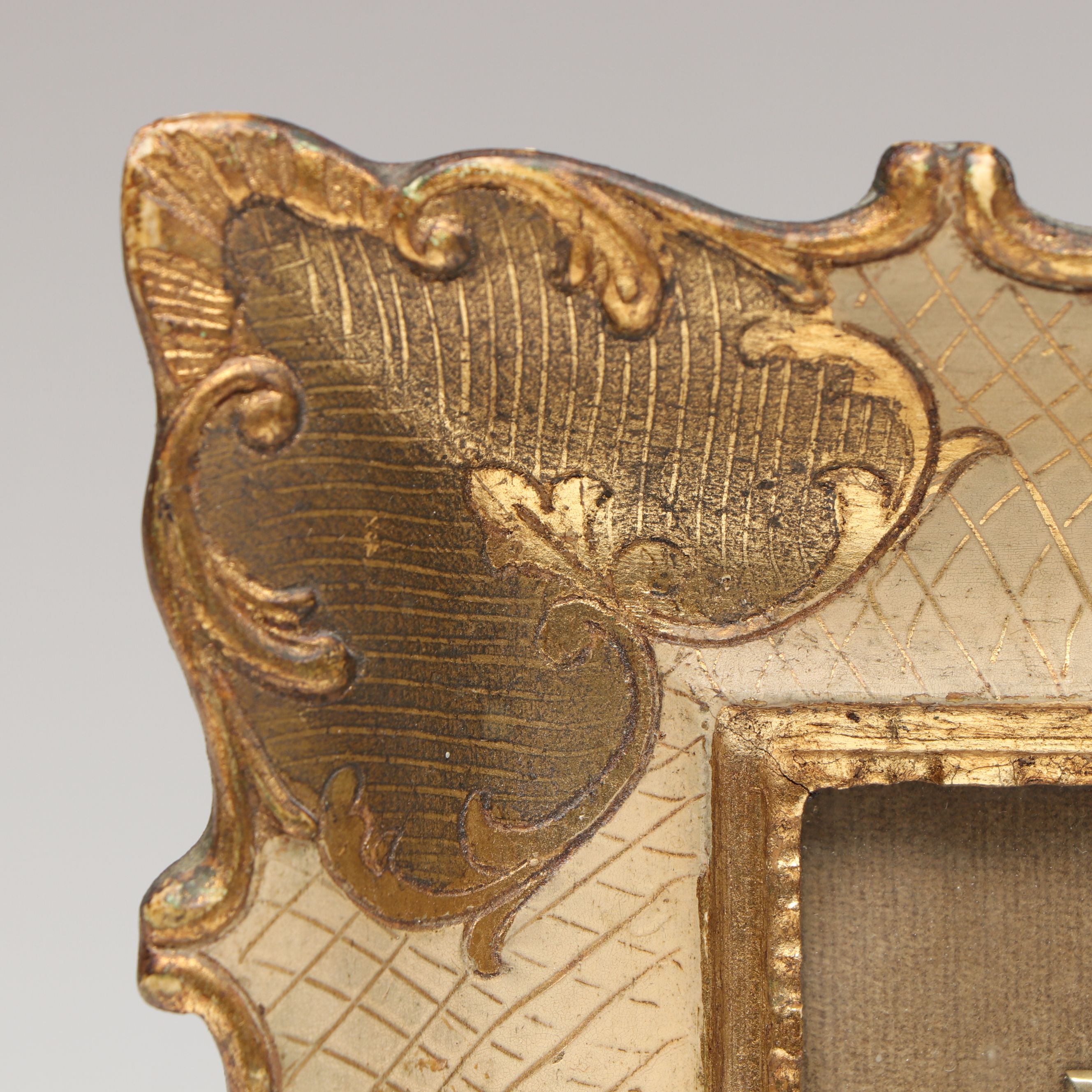 Hand-Painted "Cristoforo Colombo" Souvenir Panting, Mid-20th Century