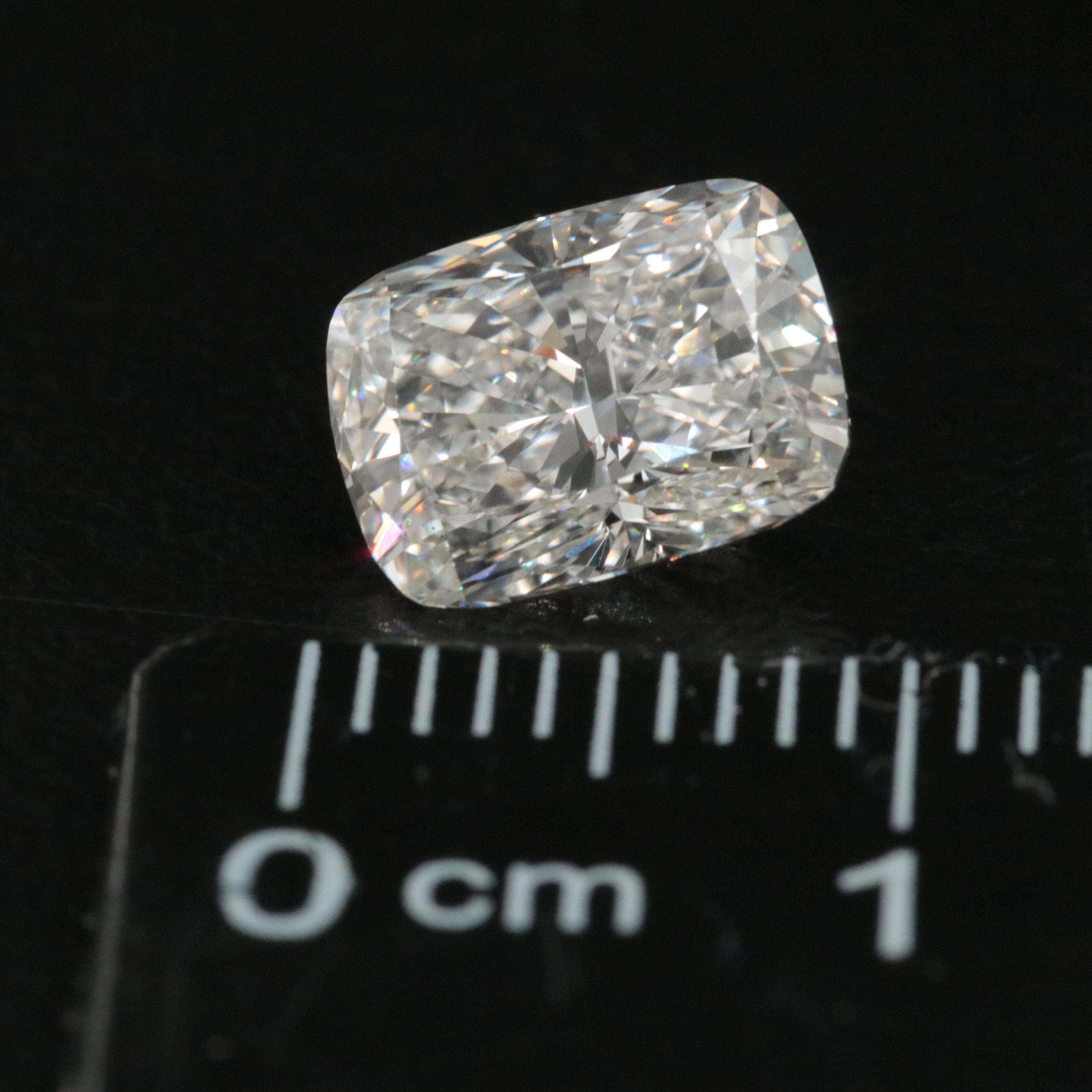 Loose 1.90 CT Lab Grown Diamond with IGI Report
