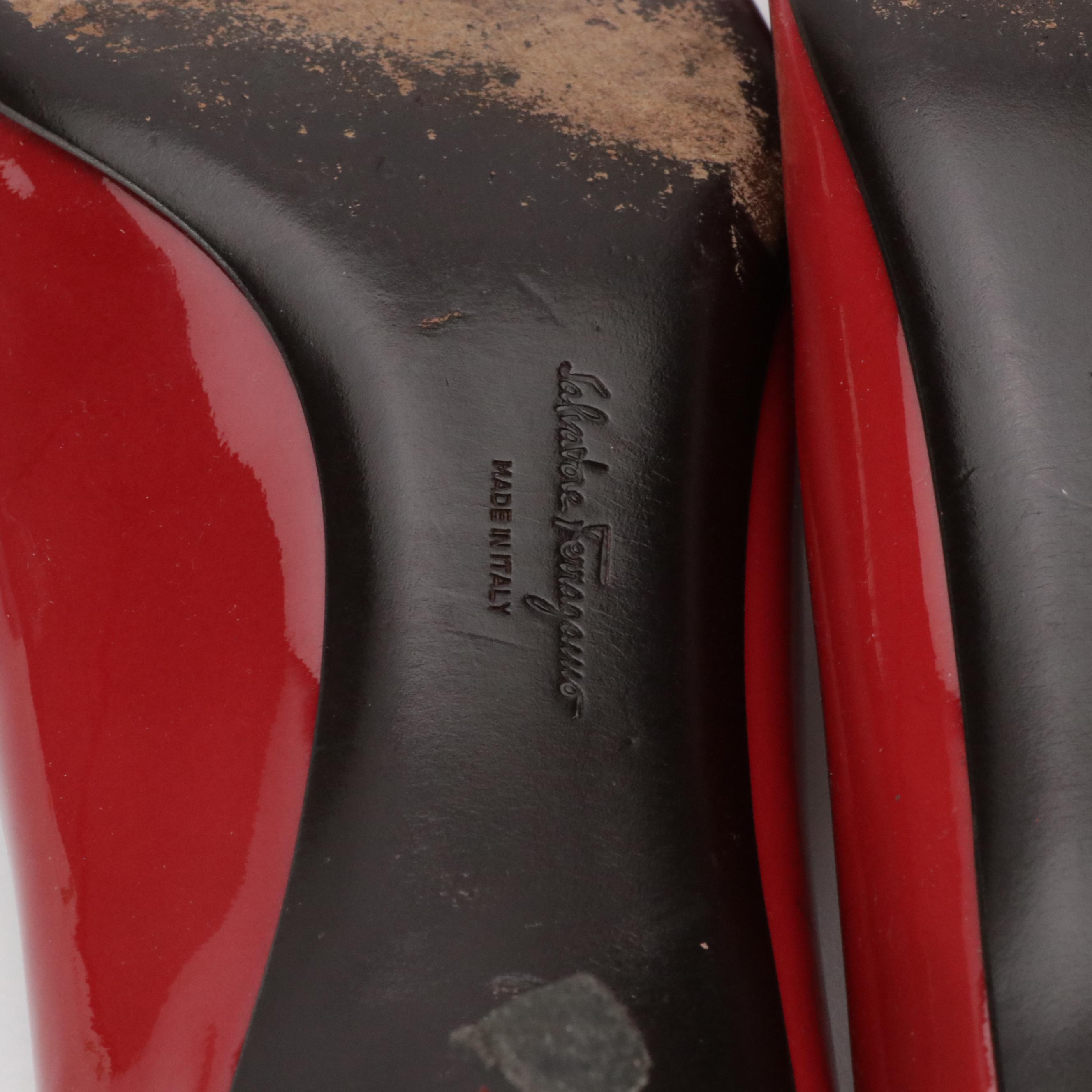 Lauren Ralph Lauren Red Leather Crossbody Bag W/ Salvatore Ferragamo Kitten Heel