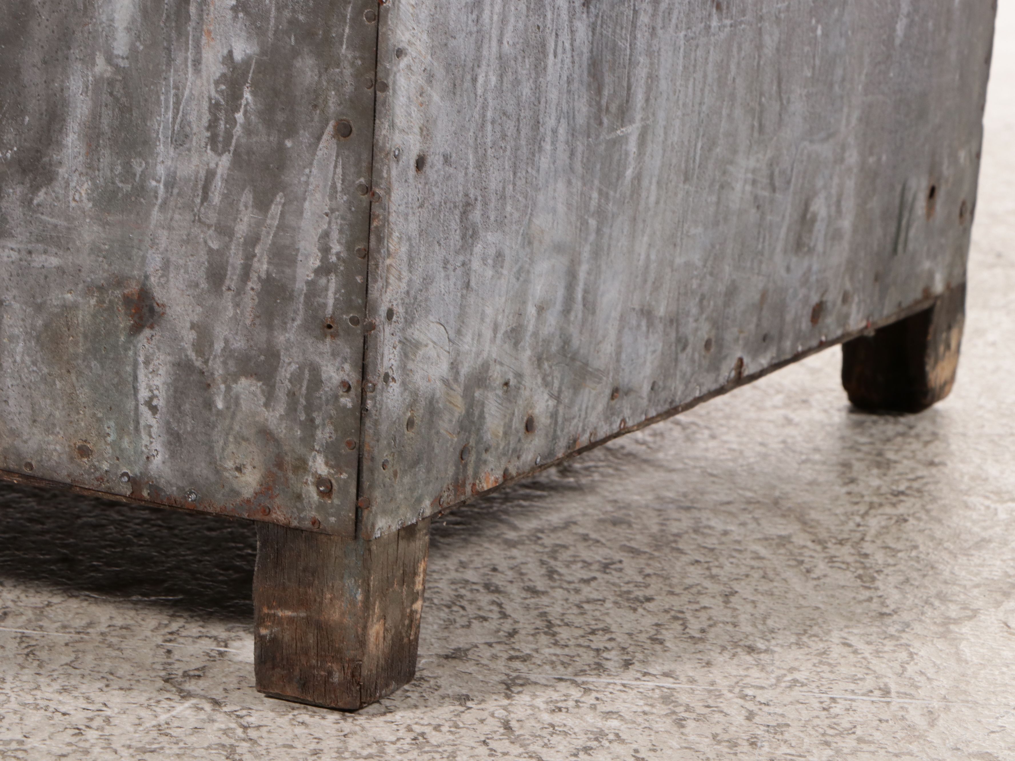 Primitive European Style Wooden Cabinet with Wire Mesh Front