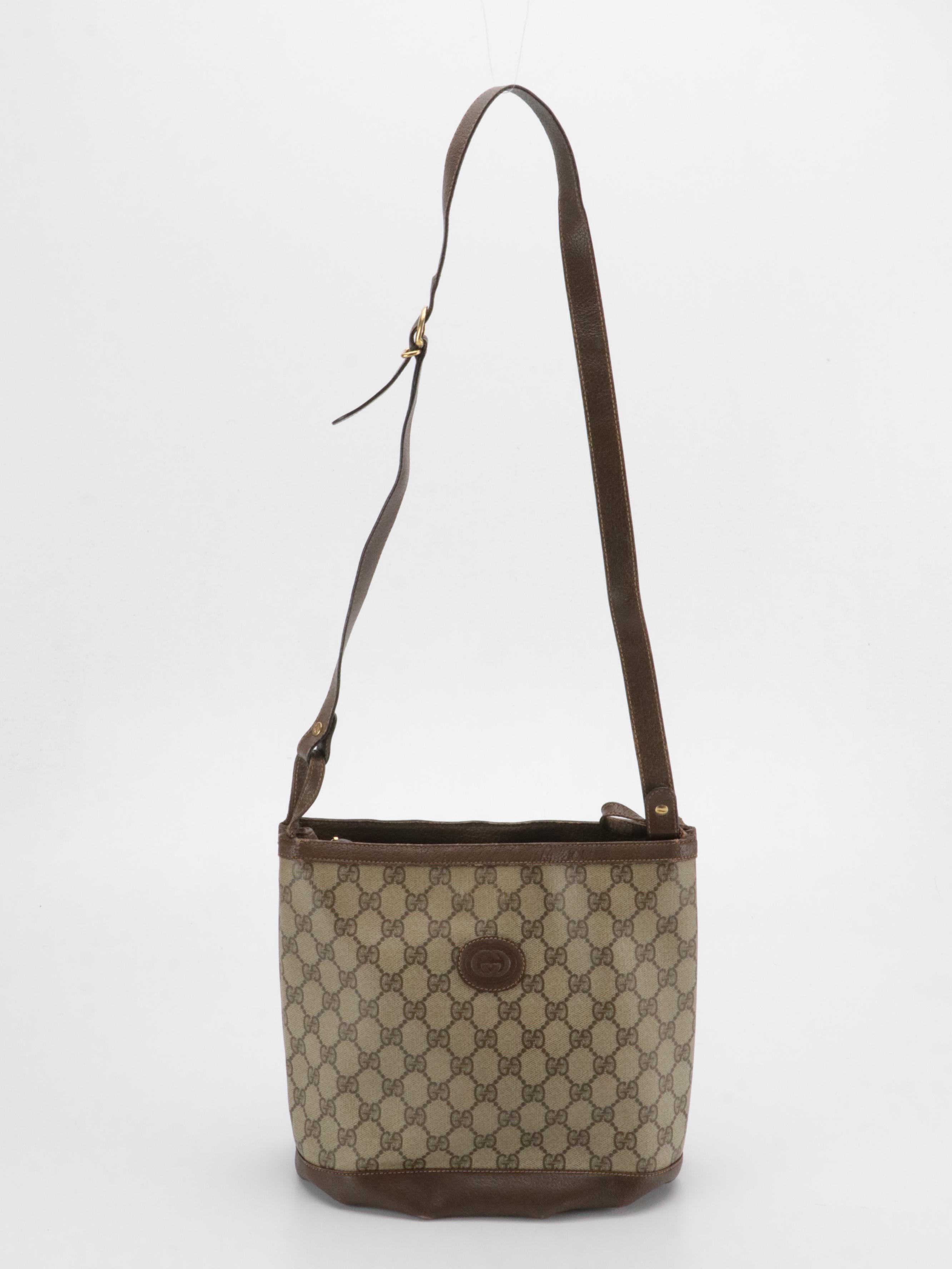 Gucci GG Supreme Canvas and Cinghiale Leather Shoulder Bag